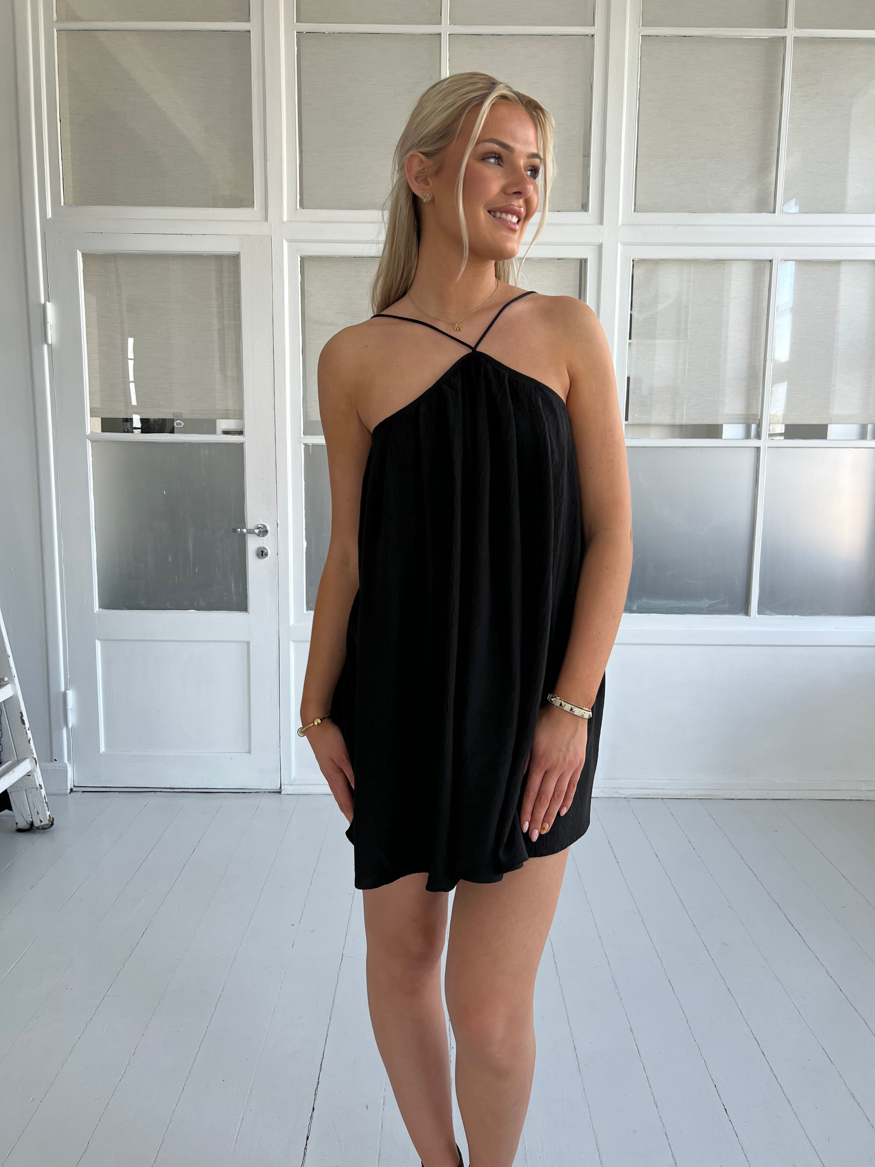 Lucce black dress