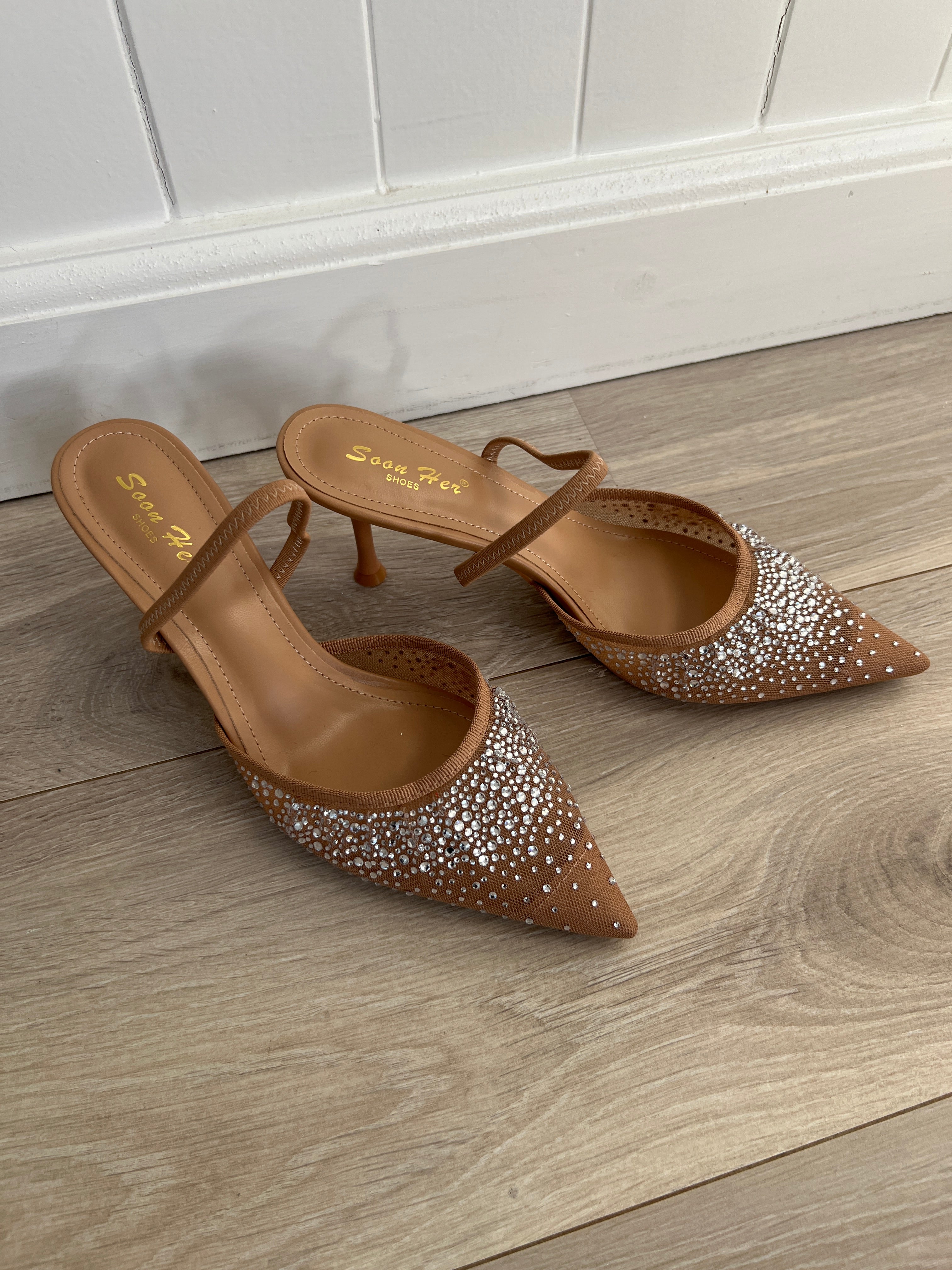 Divine beige slingback heel