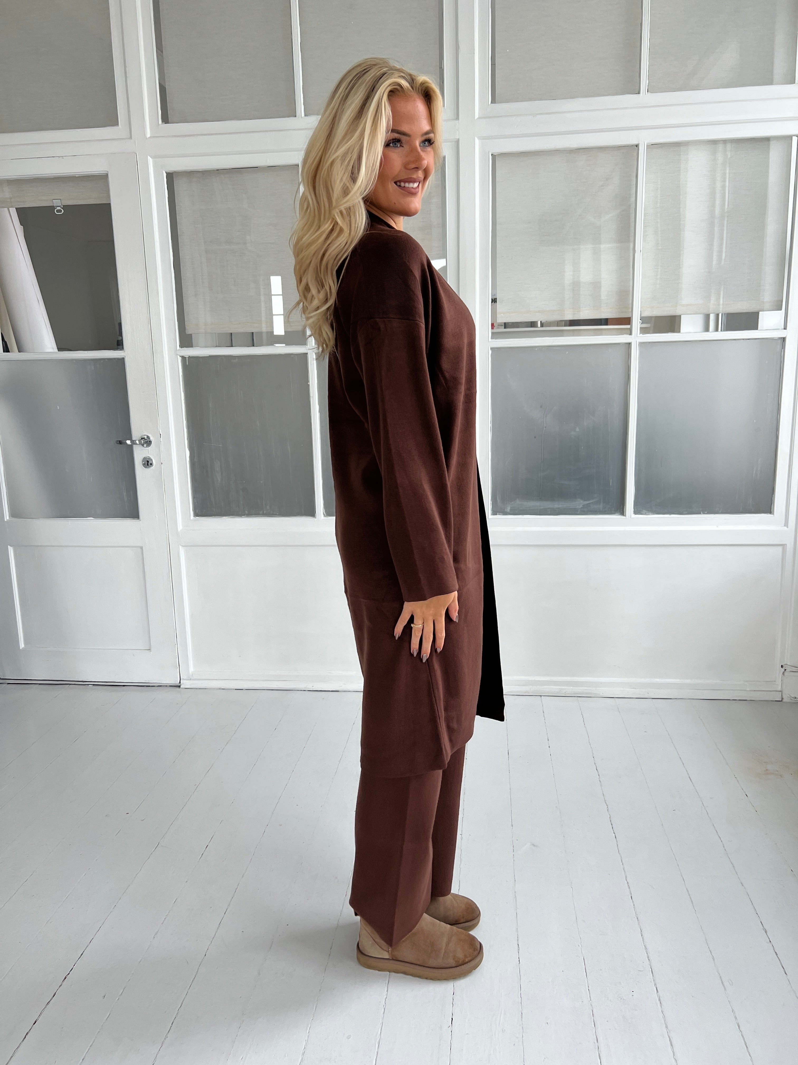 Flam Choko knit set fra webshoppen Aaberg Copenhagen