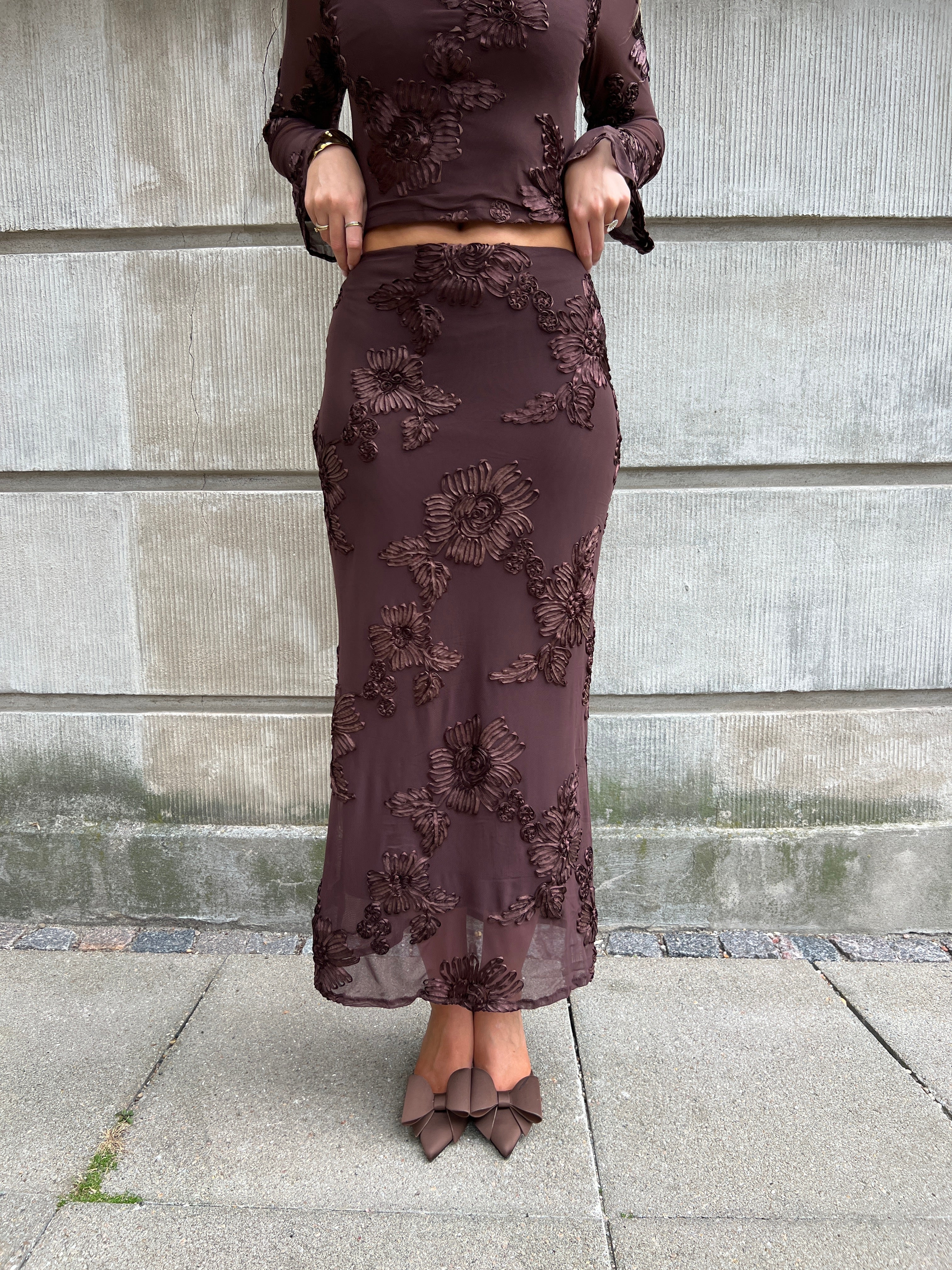 Flam long choko skirt fra webshoppen Aaberg Copenhagen