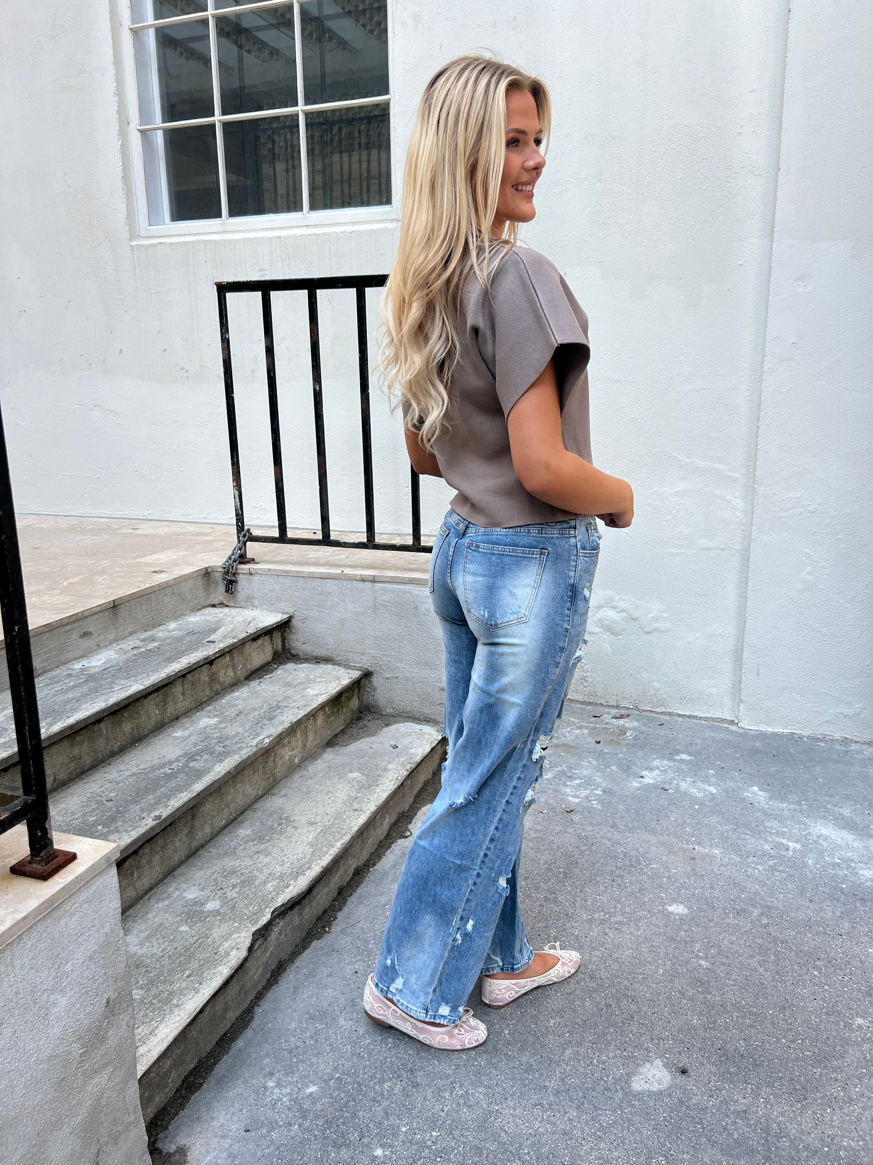 Its May taupe knit vest