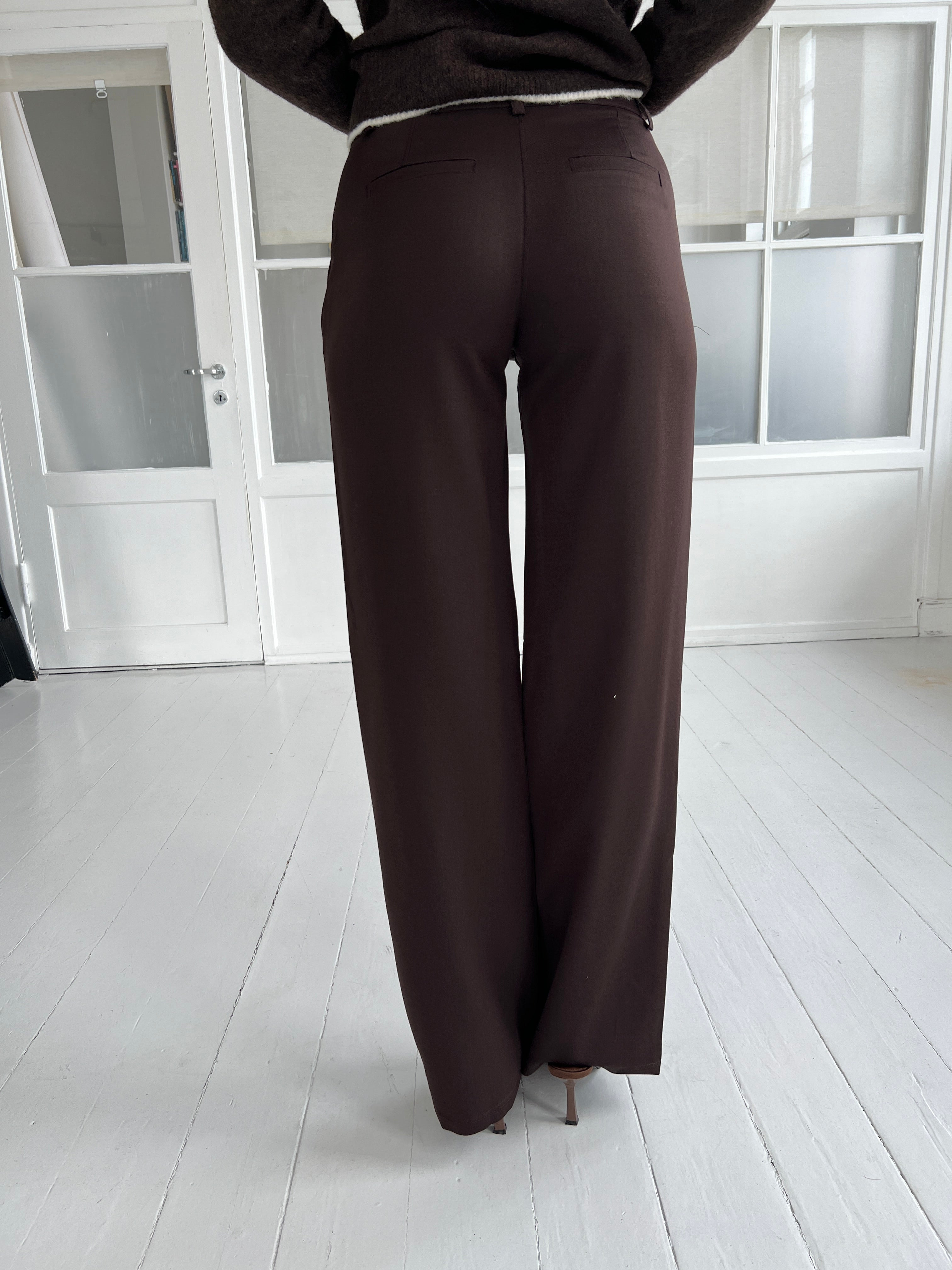 Eight Luxe Brown trousers Long - Åberg Copenhagen