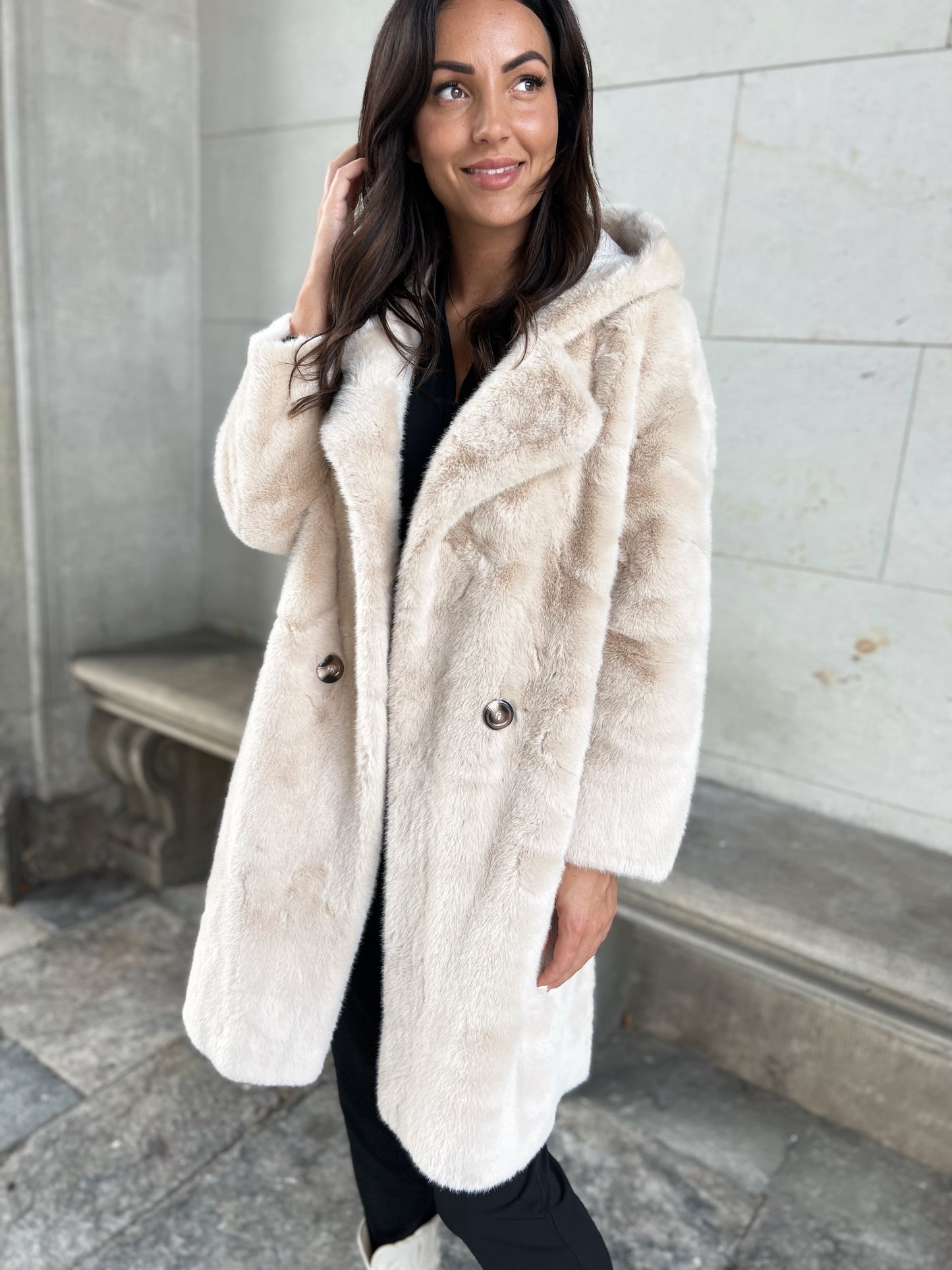 Azka beige fake fur jakke (2884)