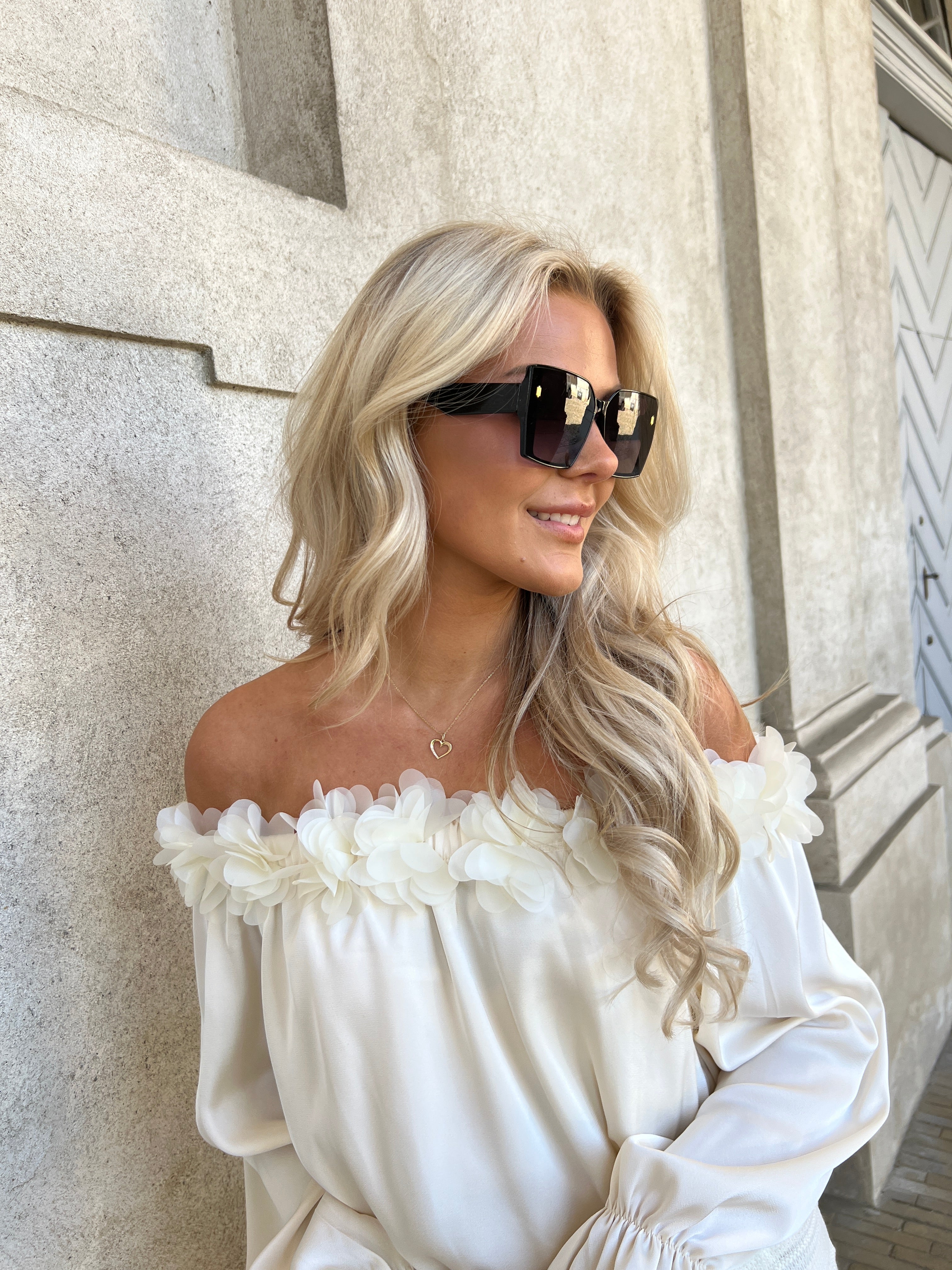 Celeste Solbriller sort