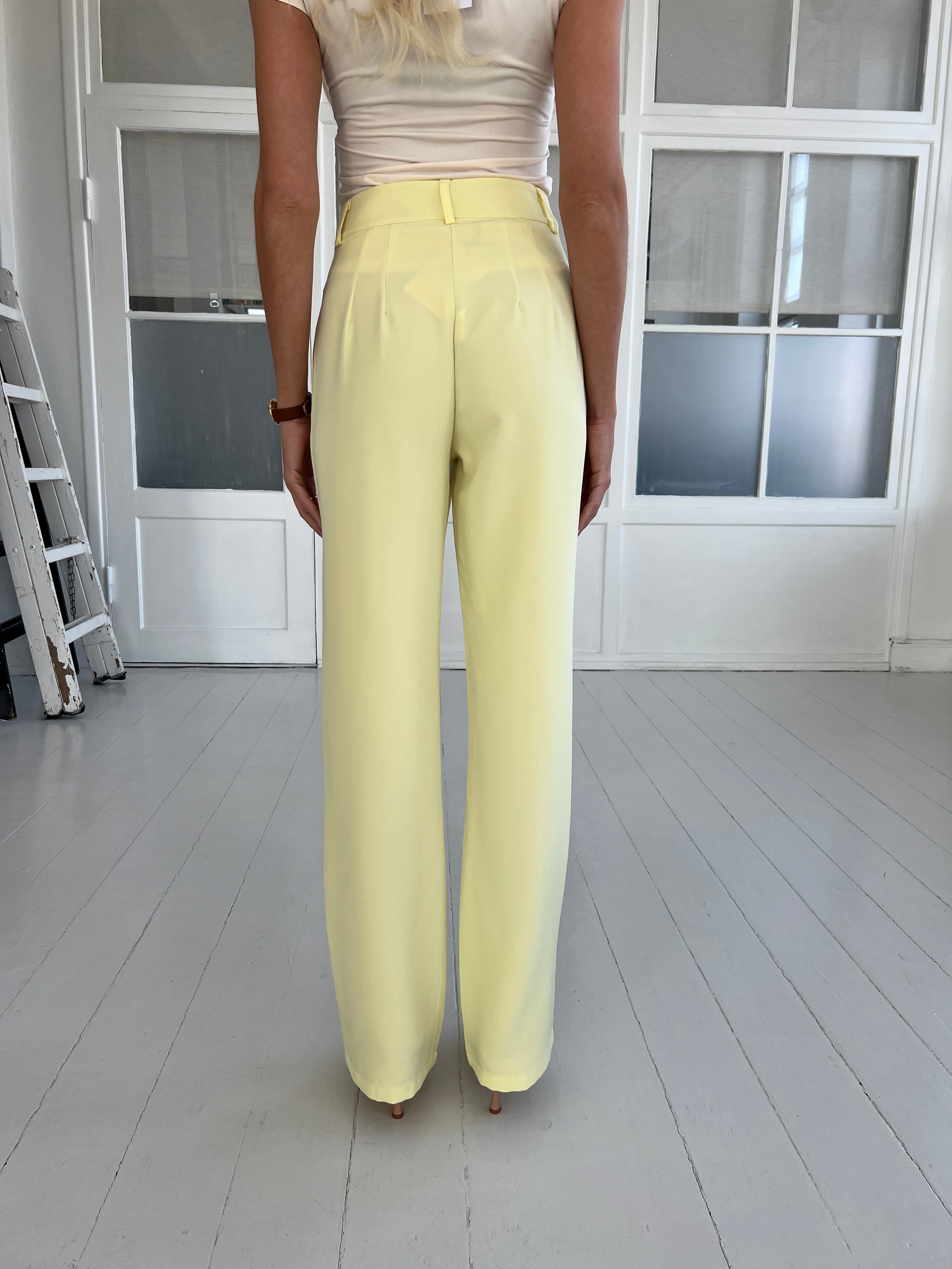 Eight Luxe yellow pants