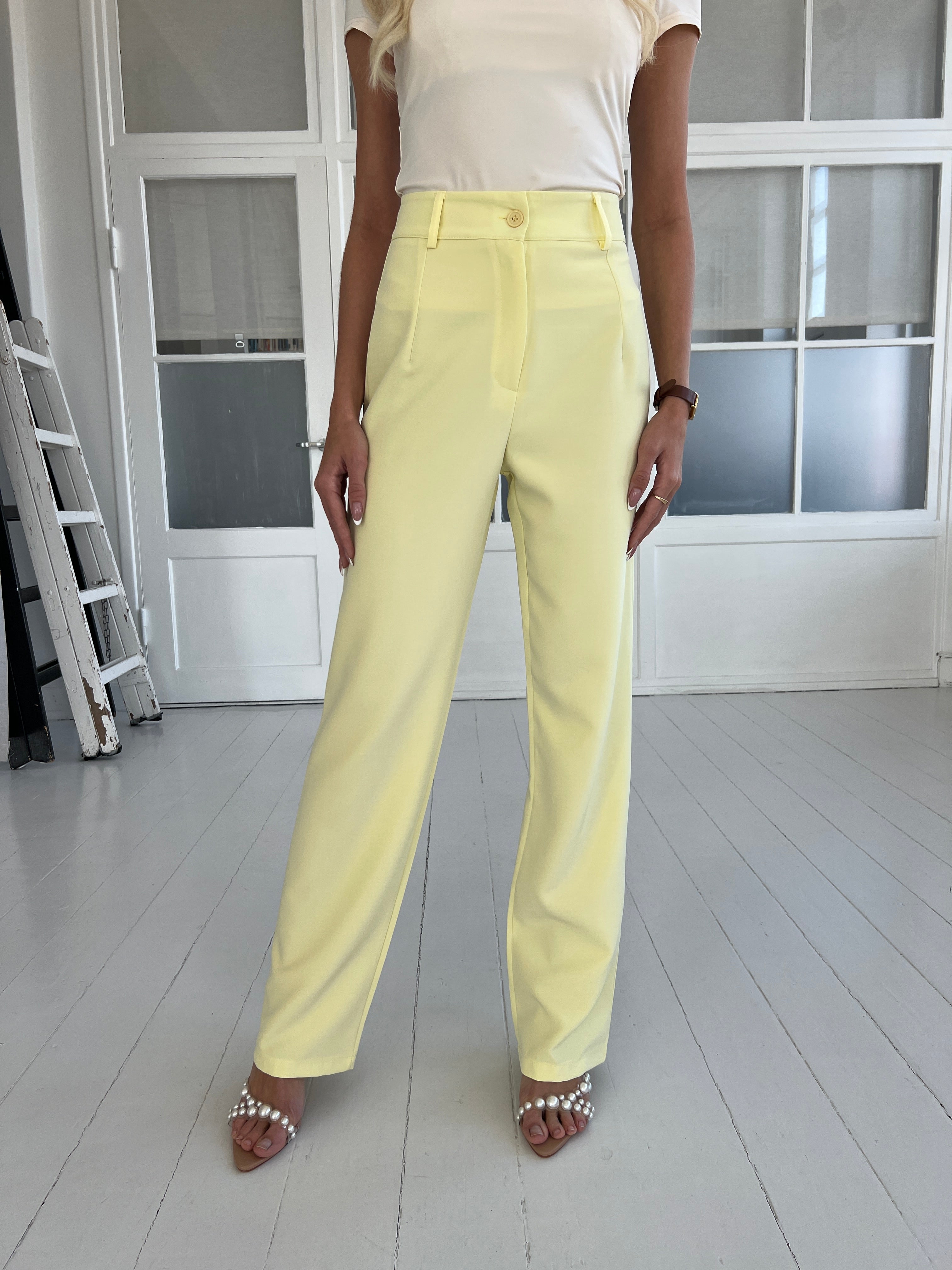 Eight Luxe yellow pants