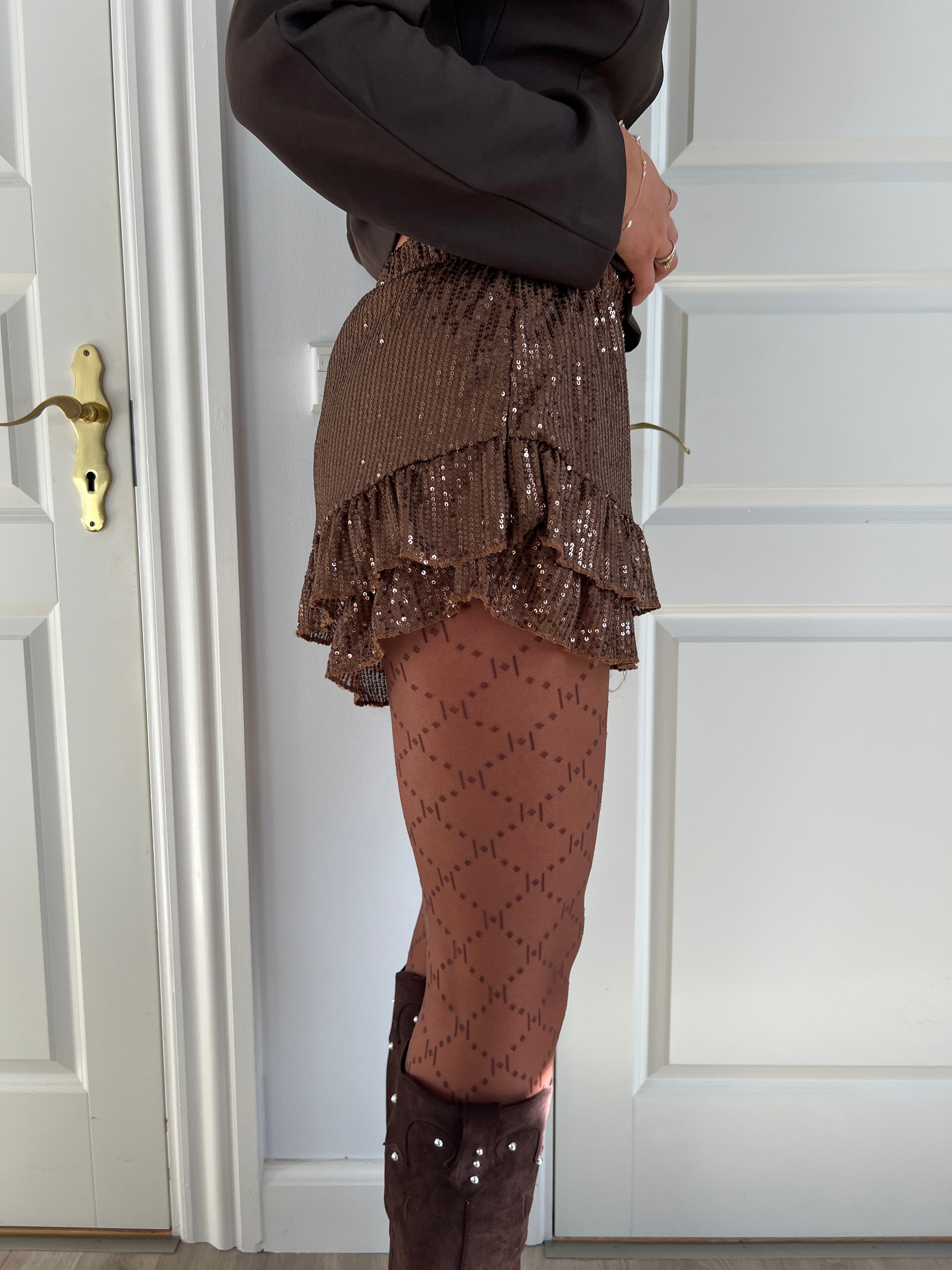 Sonia Shorts With Sequin Ruffle