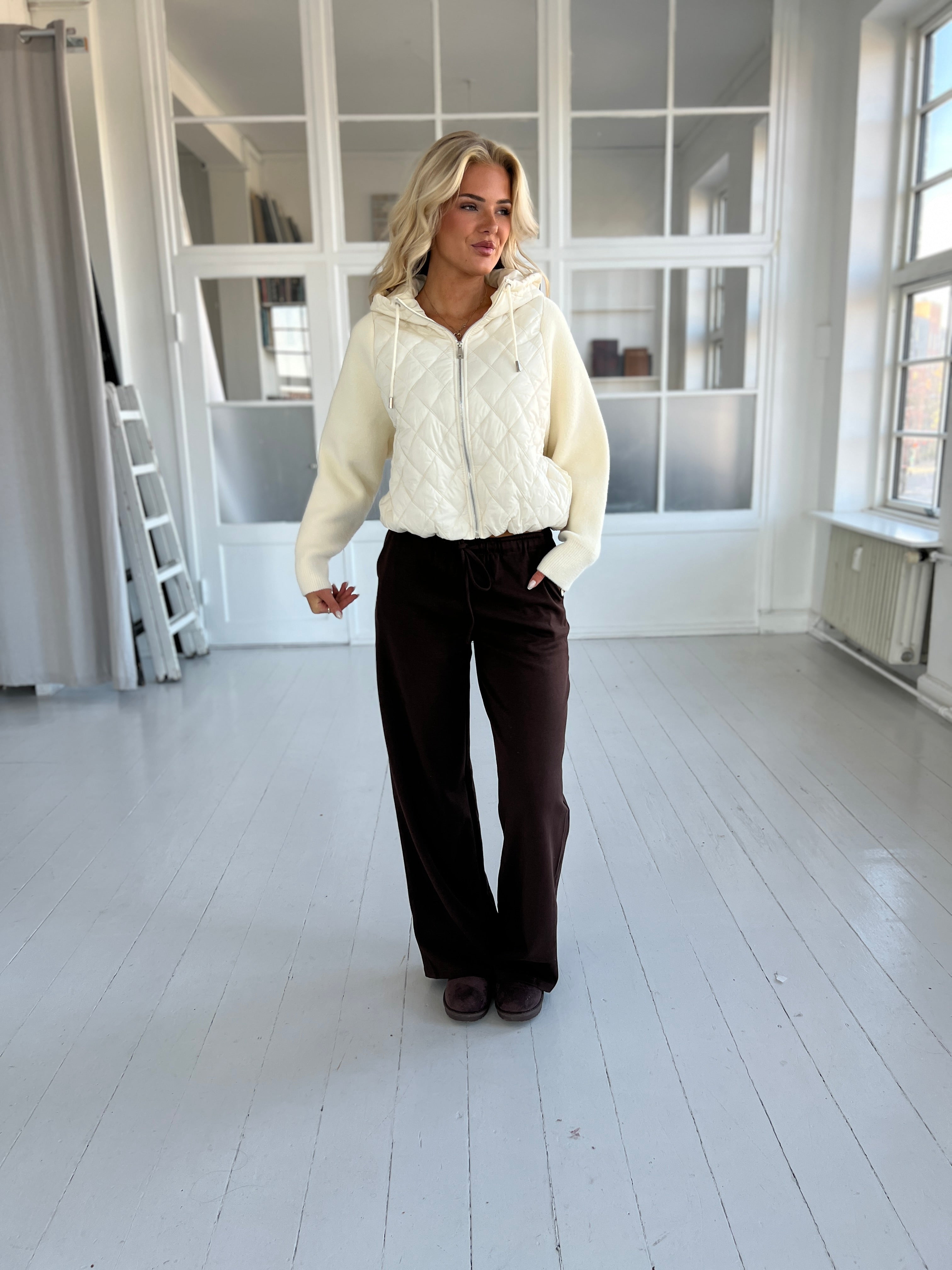 Eight Luxe brown joggers