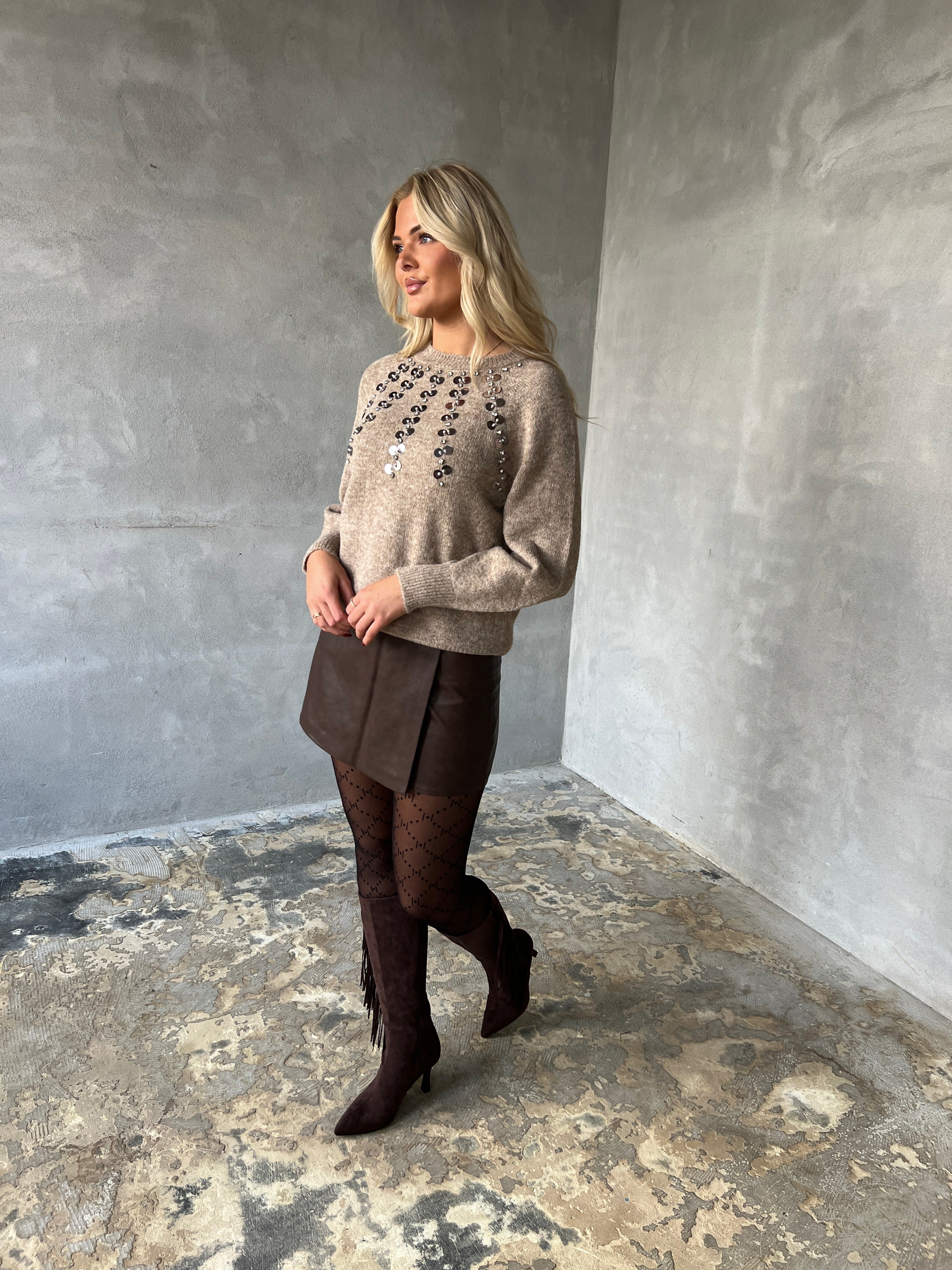 Milano beige sweater