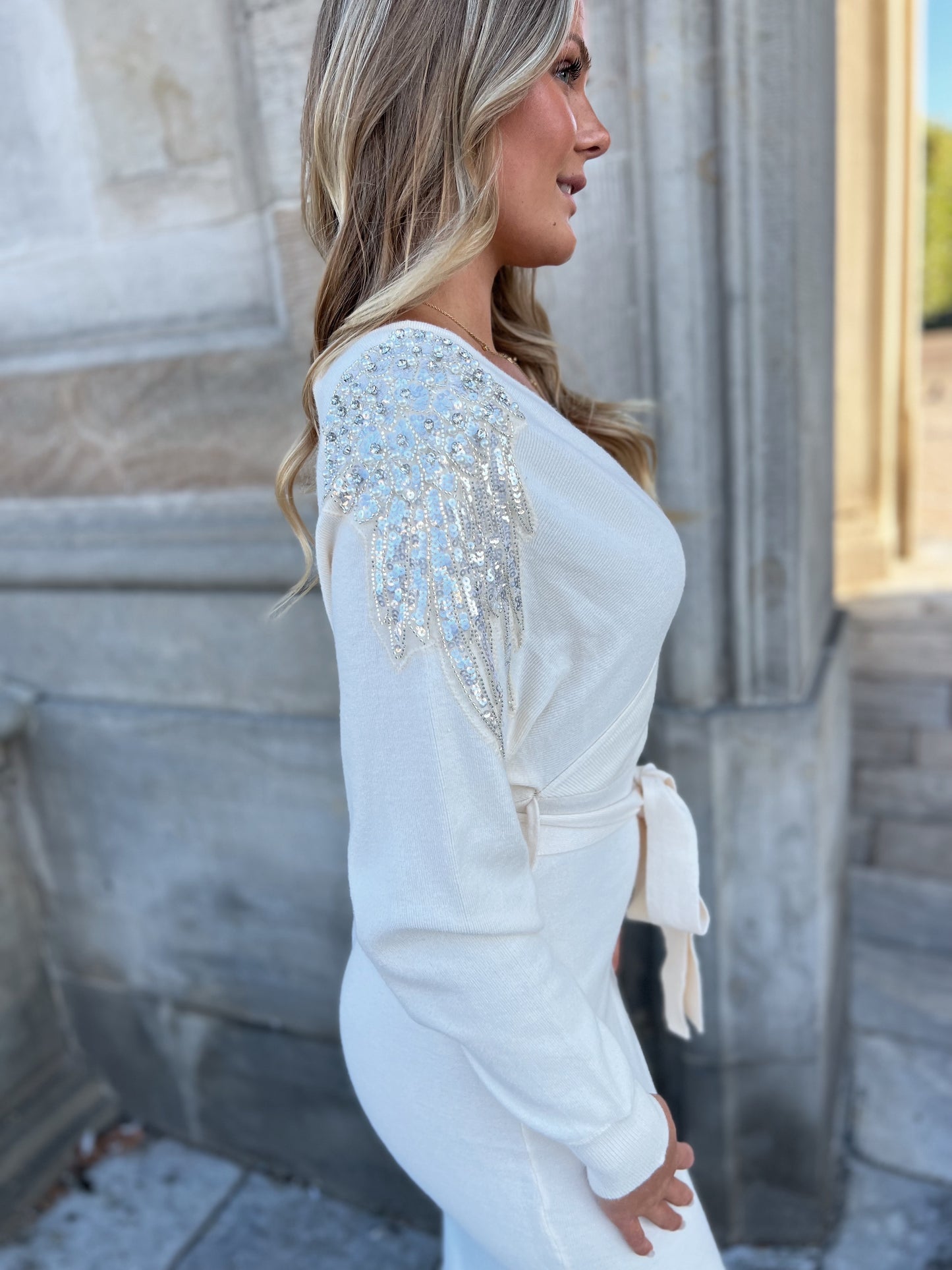 Nila beige strikkjole (7635)