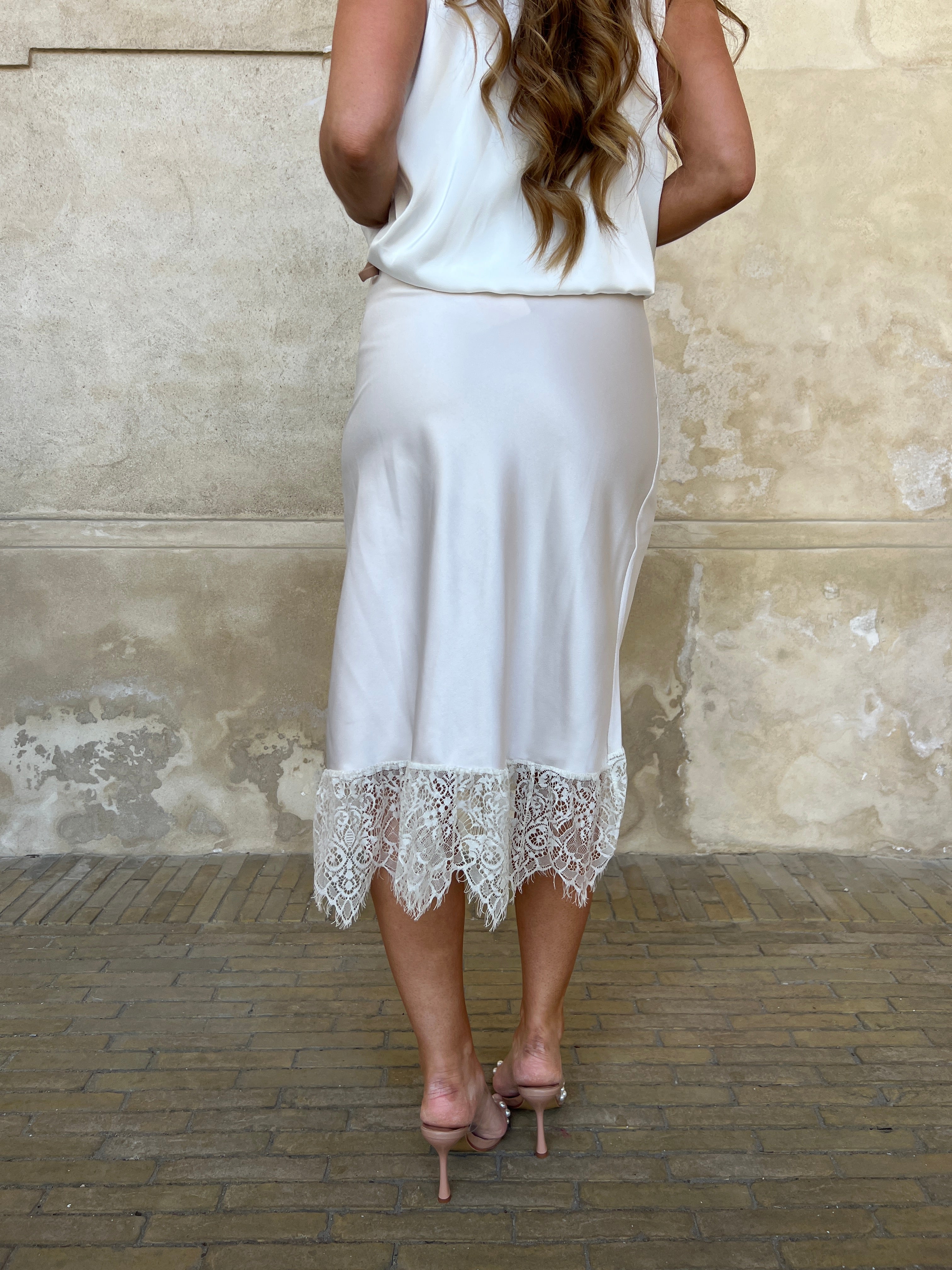 Copperose lace satin skirt