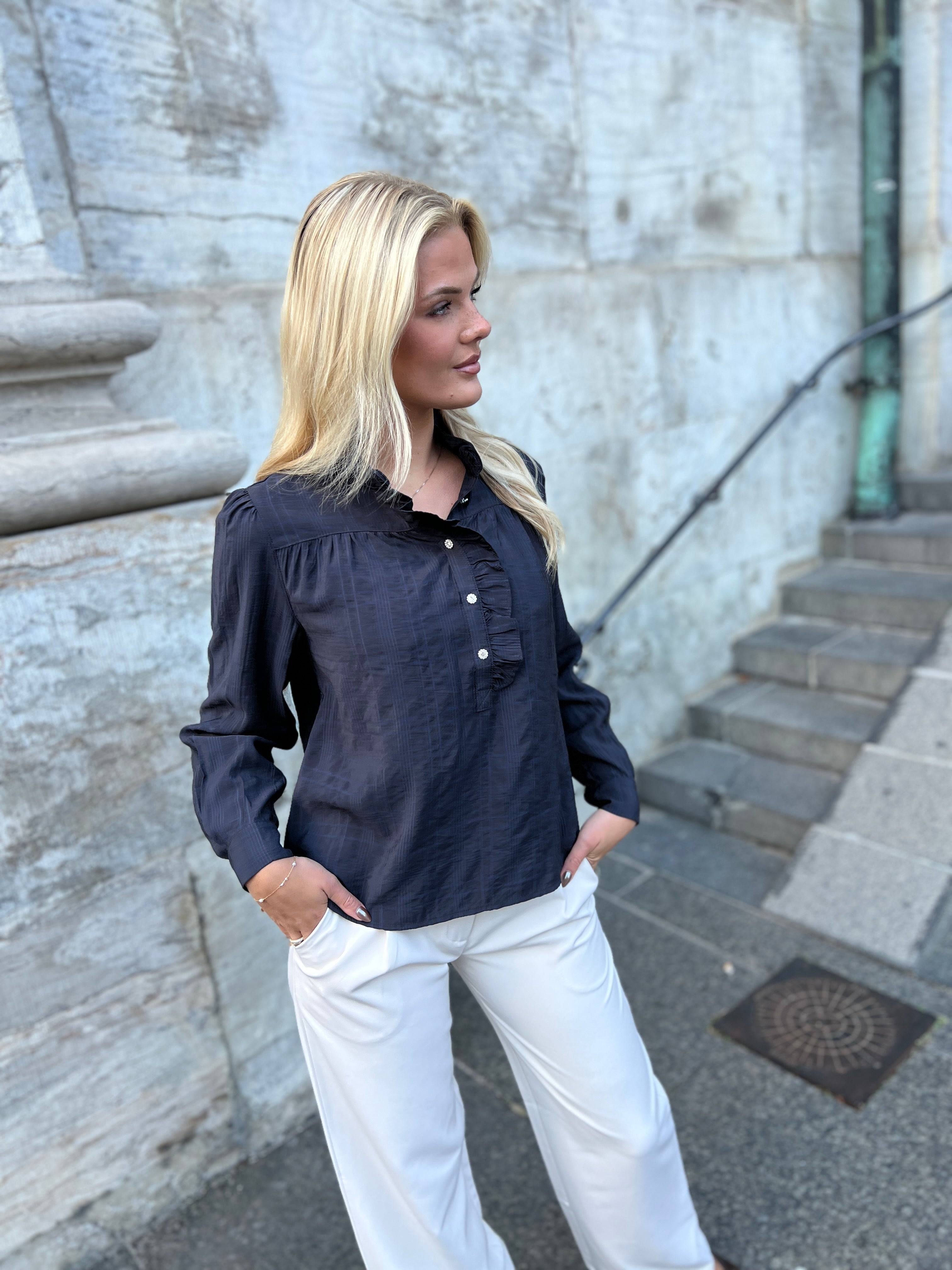 Continue - Skjorte - Ariana Navy blue