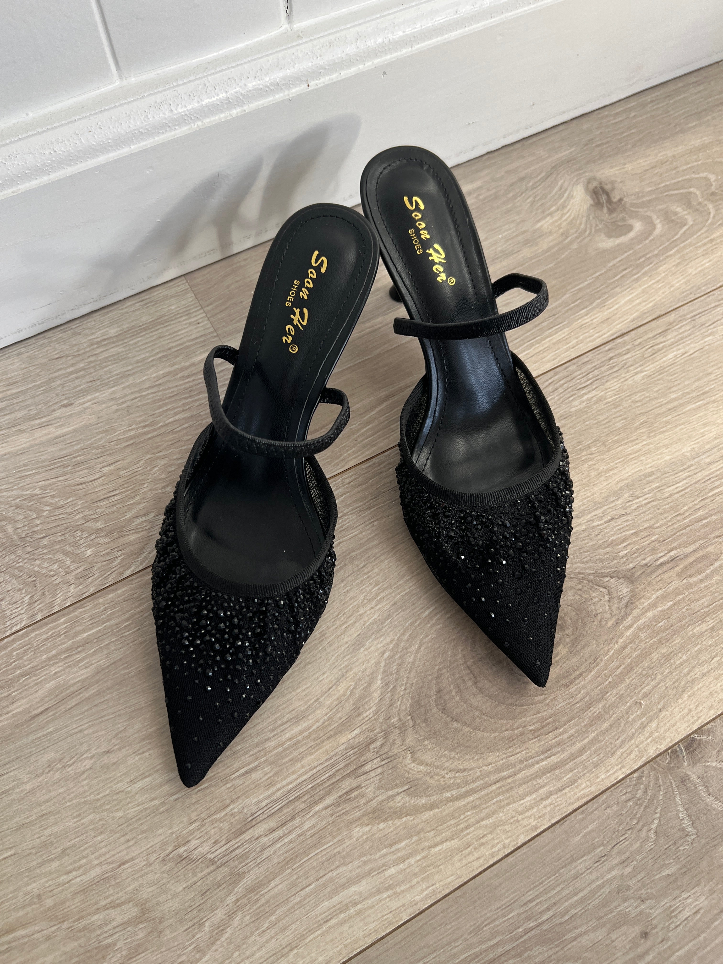 Divine black slingback heel