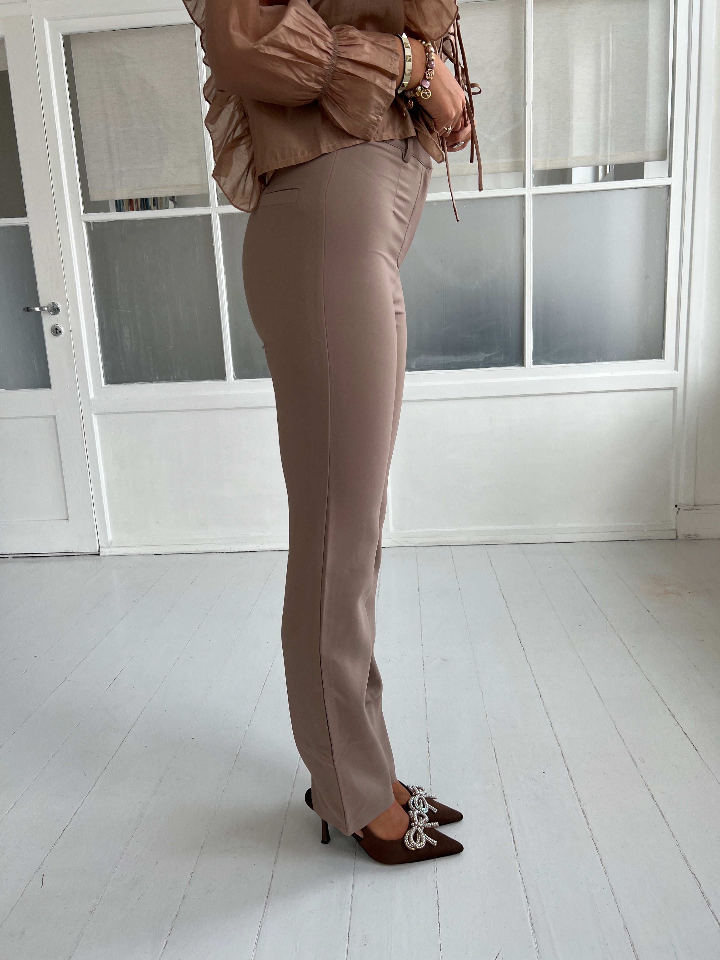 Eight Luxe taupe pants - Åberg Copenhagen