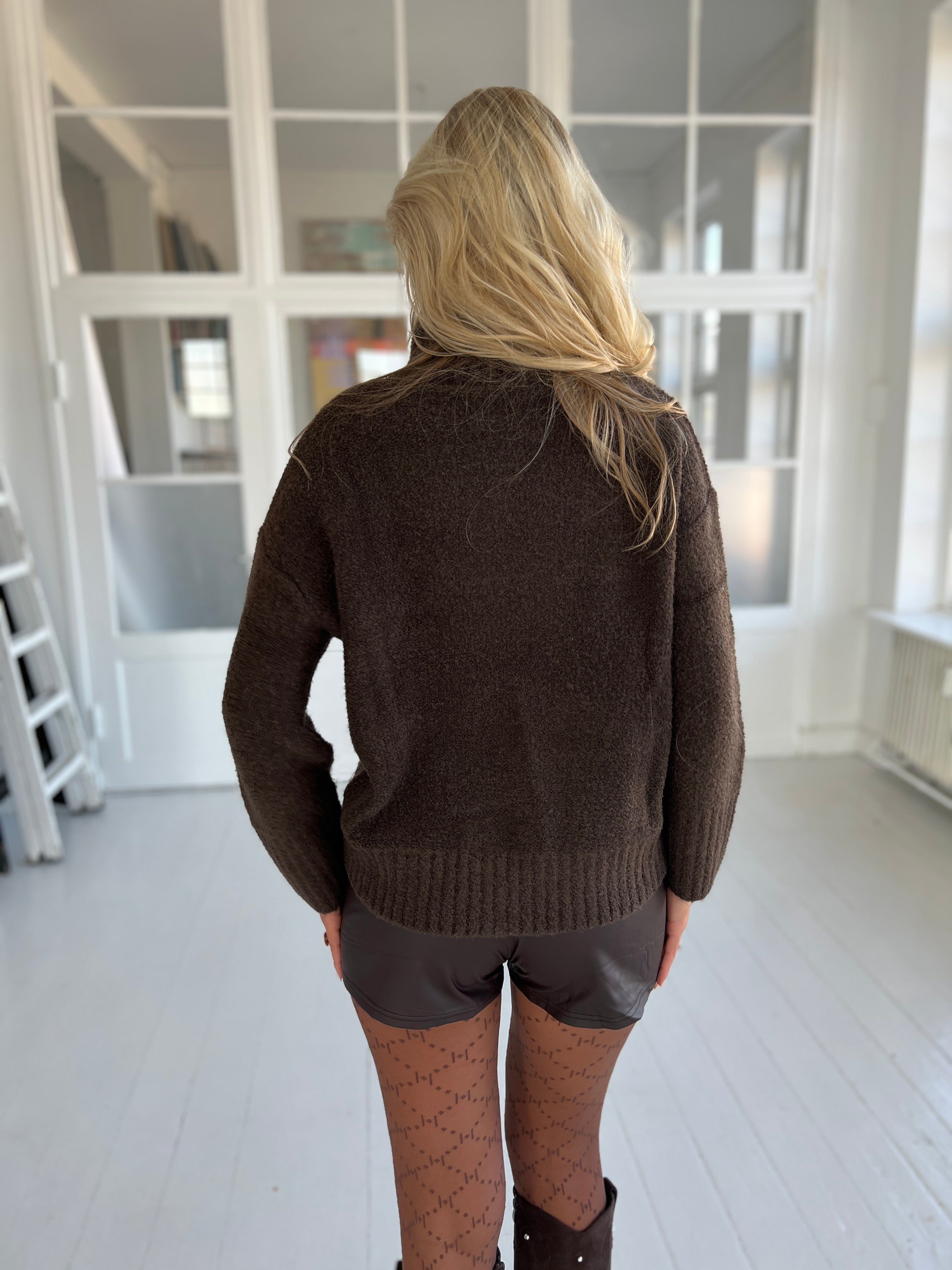Sisters Point hemma knit Mocha Brown