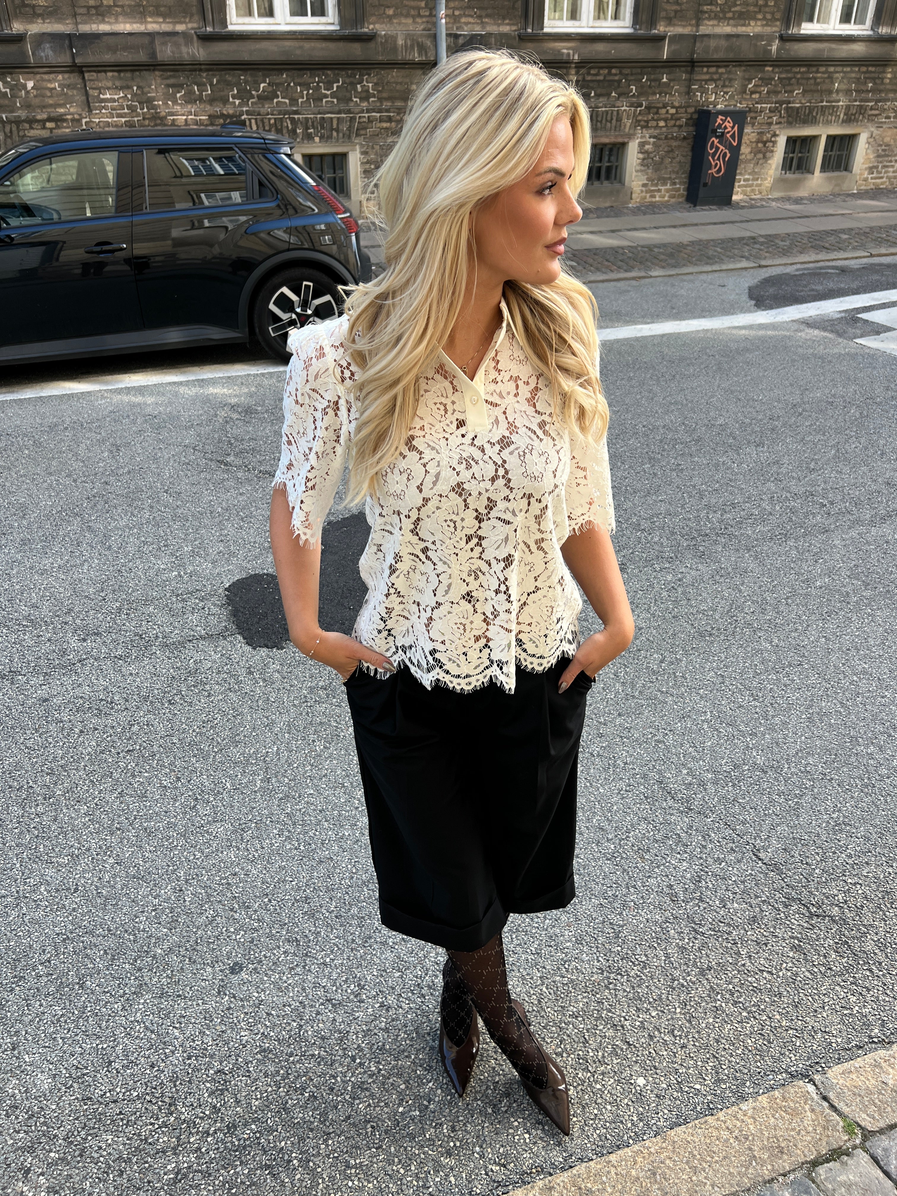 Continue blonde skjorte i creme - Åberg Copenhagen