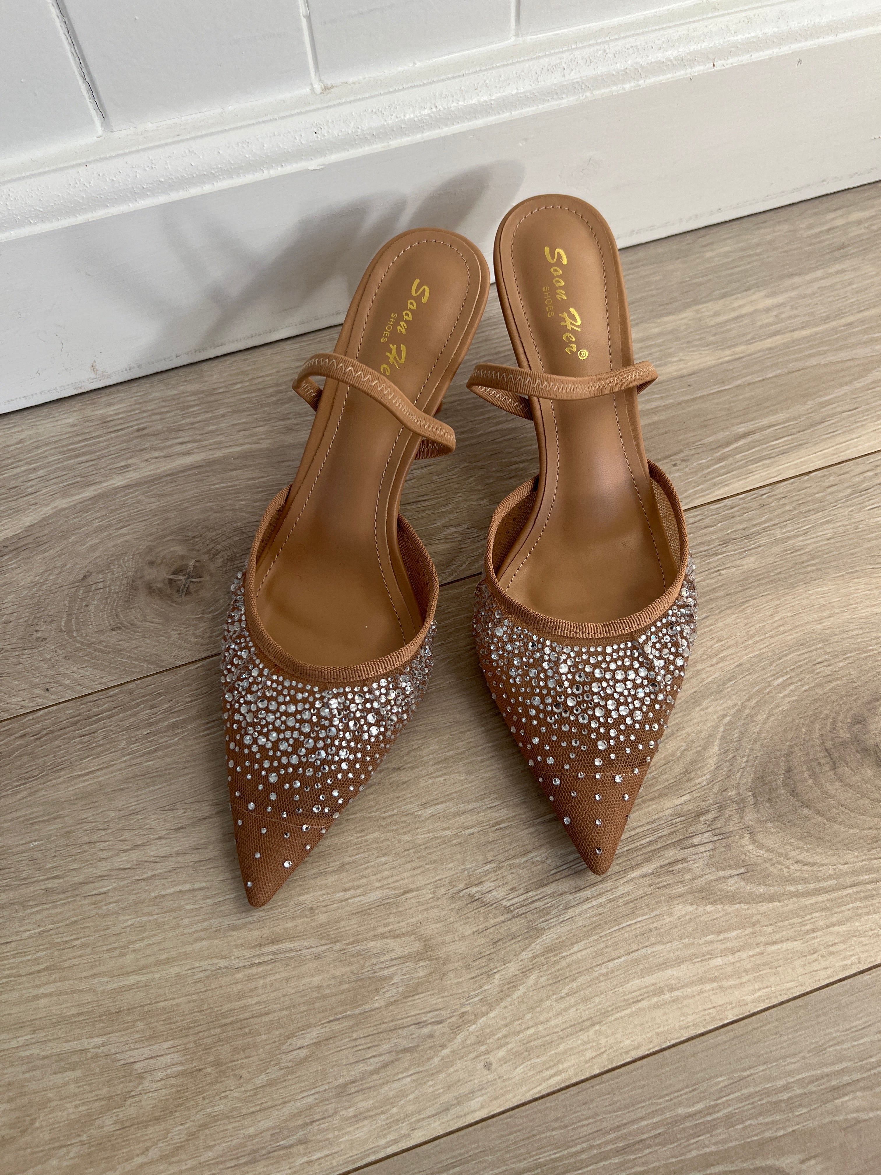 Divine beige slingback heel