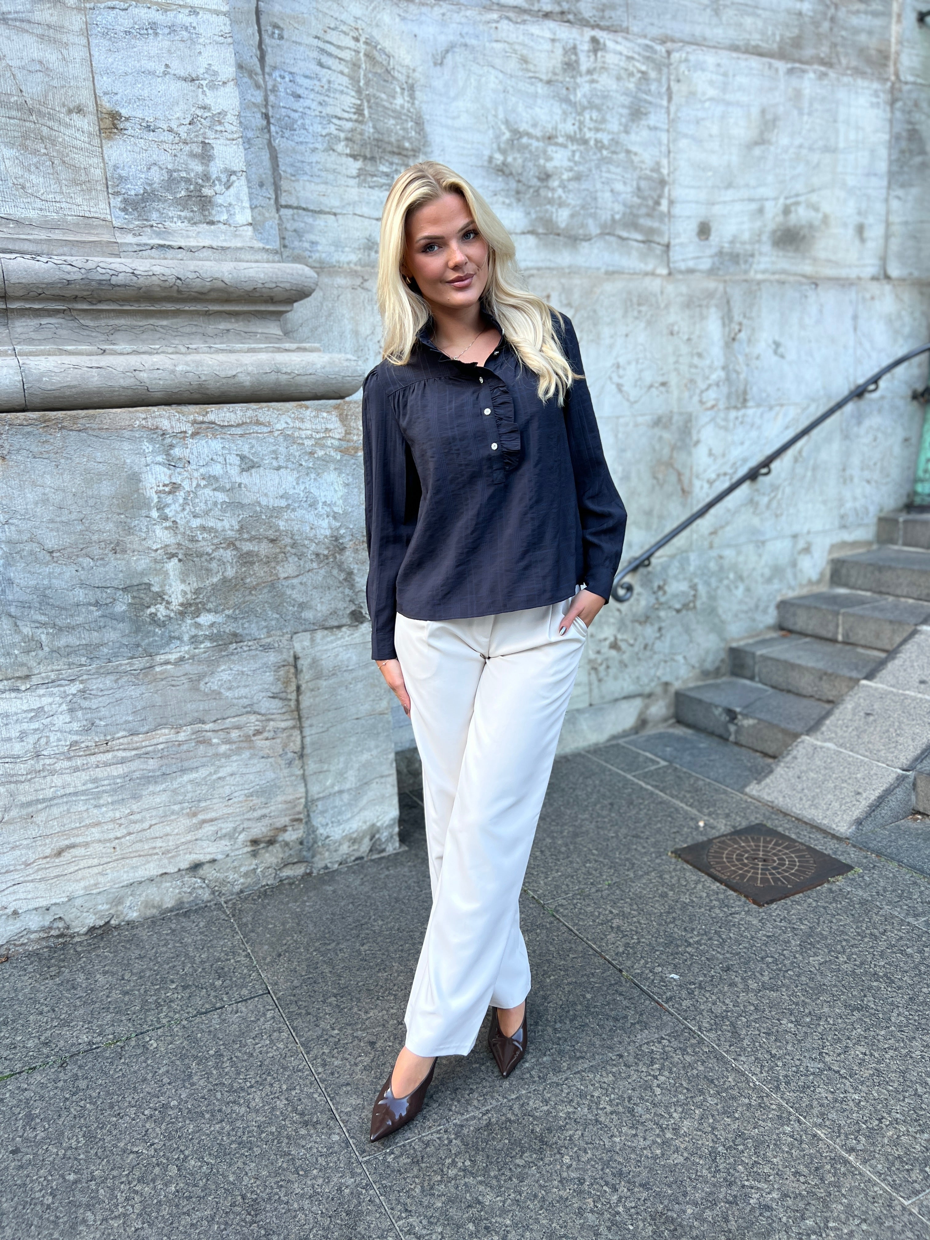 Continue - Skjorte - Ariana Navy blue