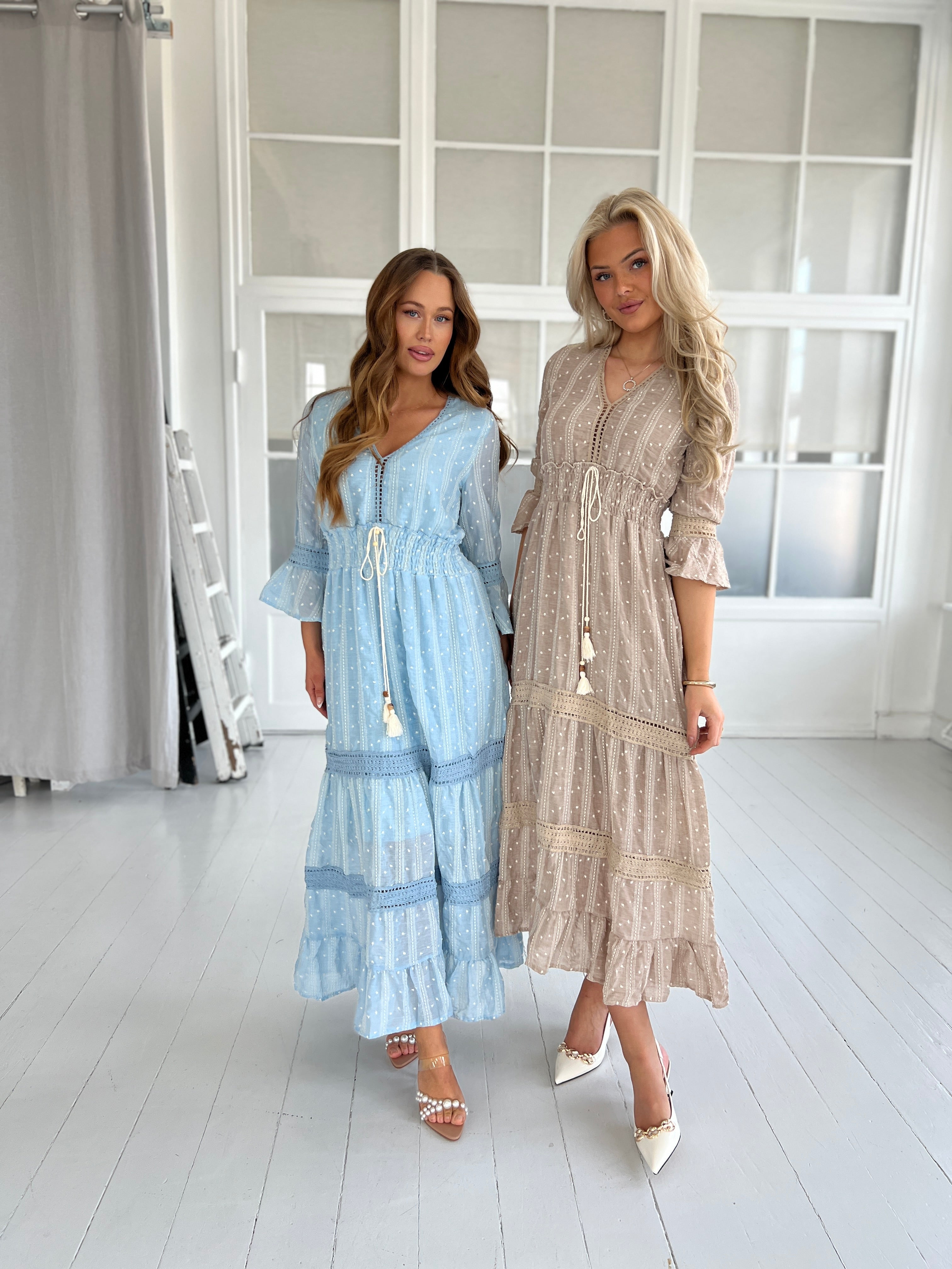 Flam taupe boho layer dress