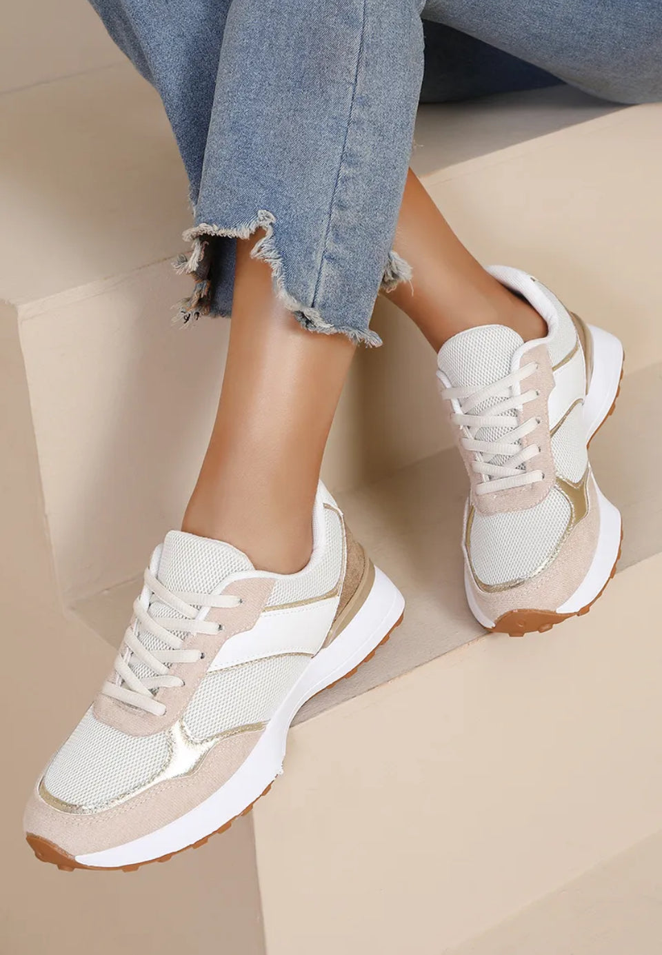 Joia beige sneakers fra webshoppen Aaberg Copenhagen