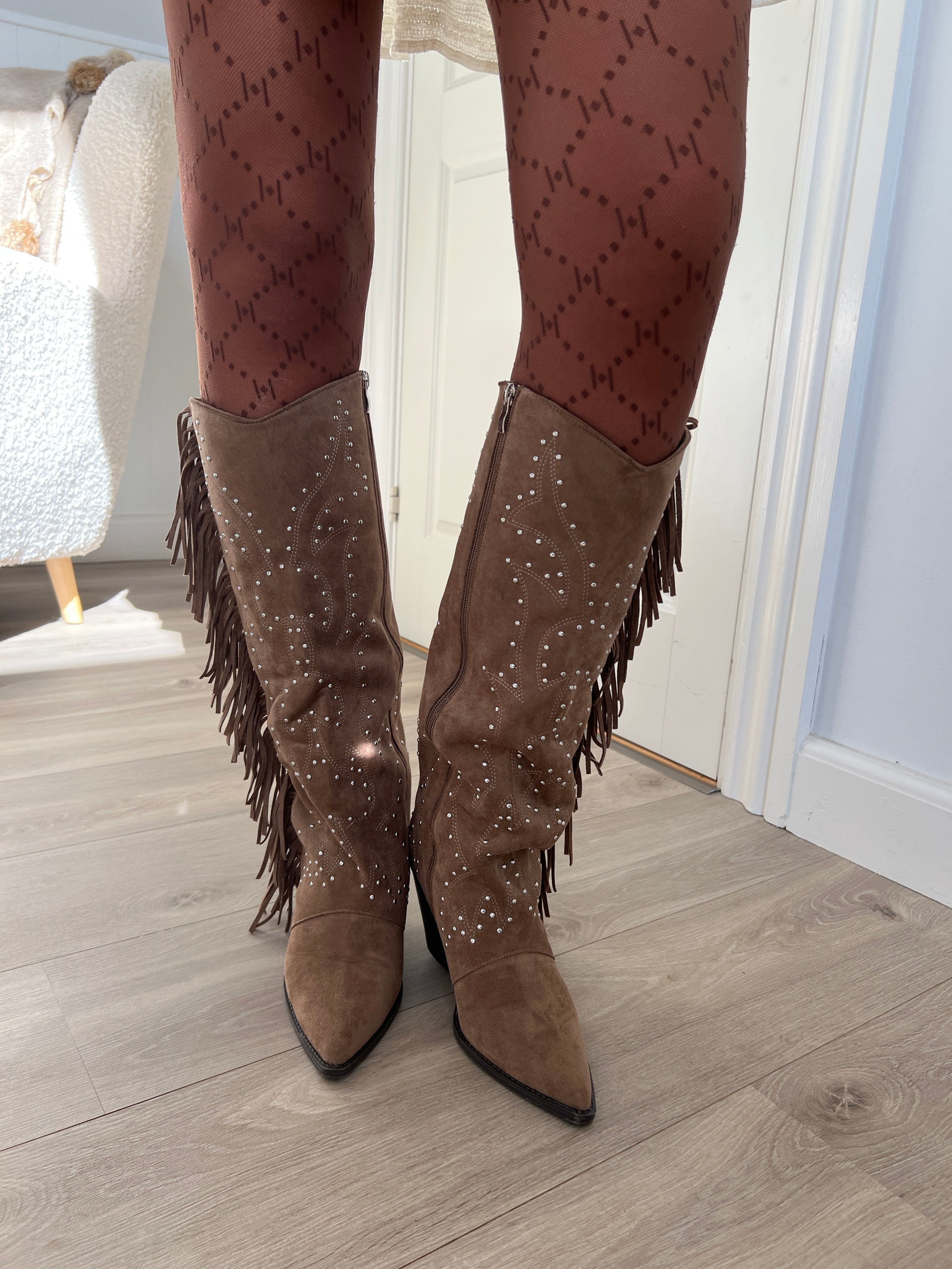 Joia khaki fringe boot