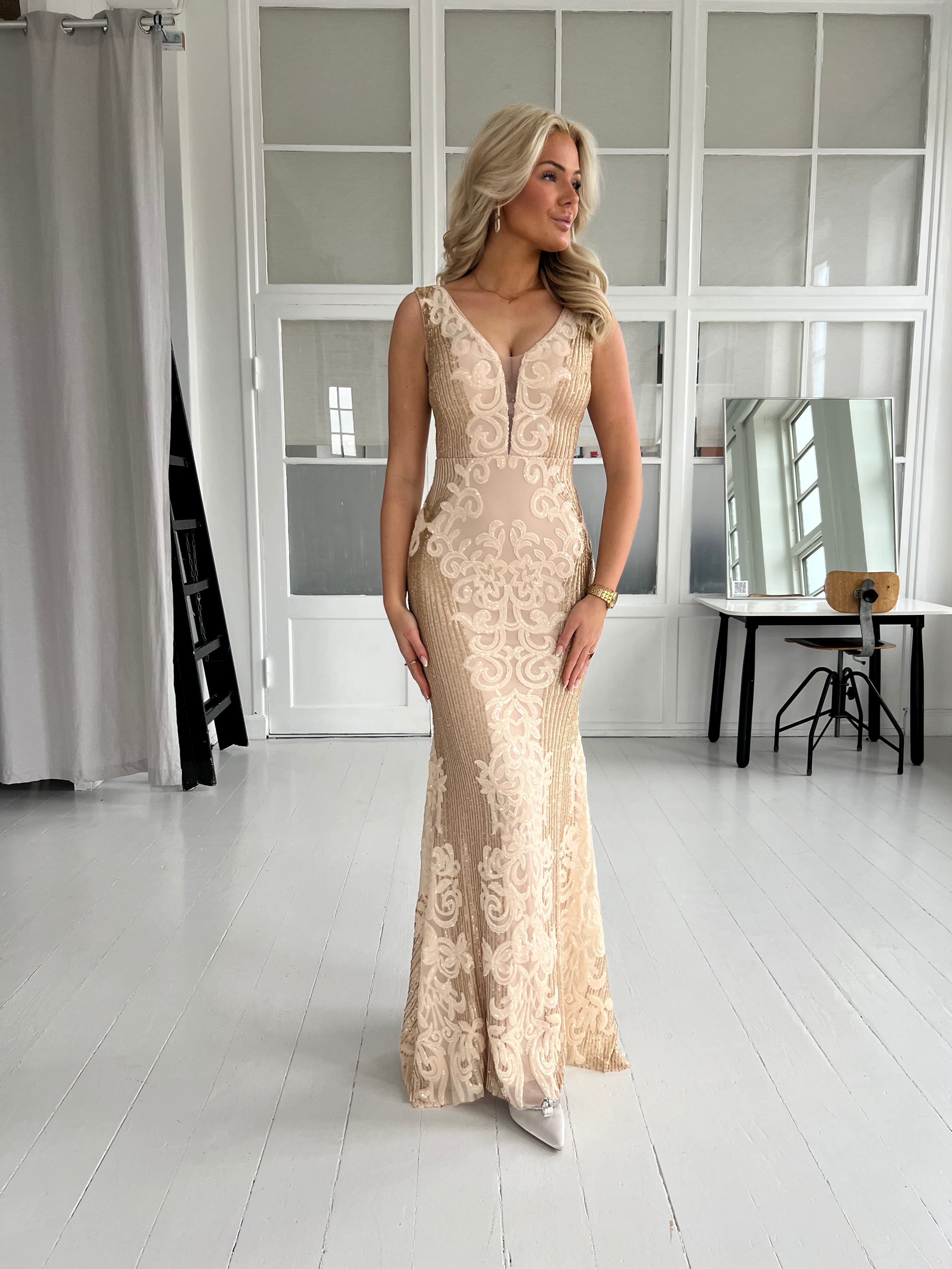 Soky long golden dress