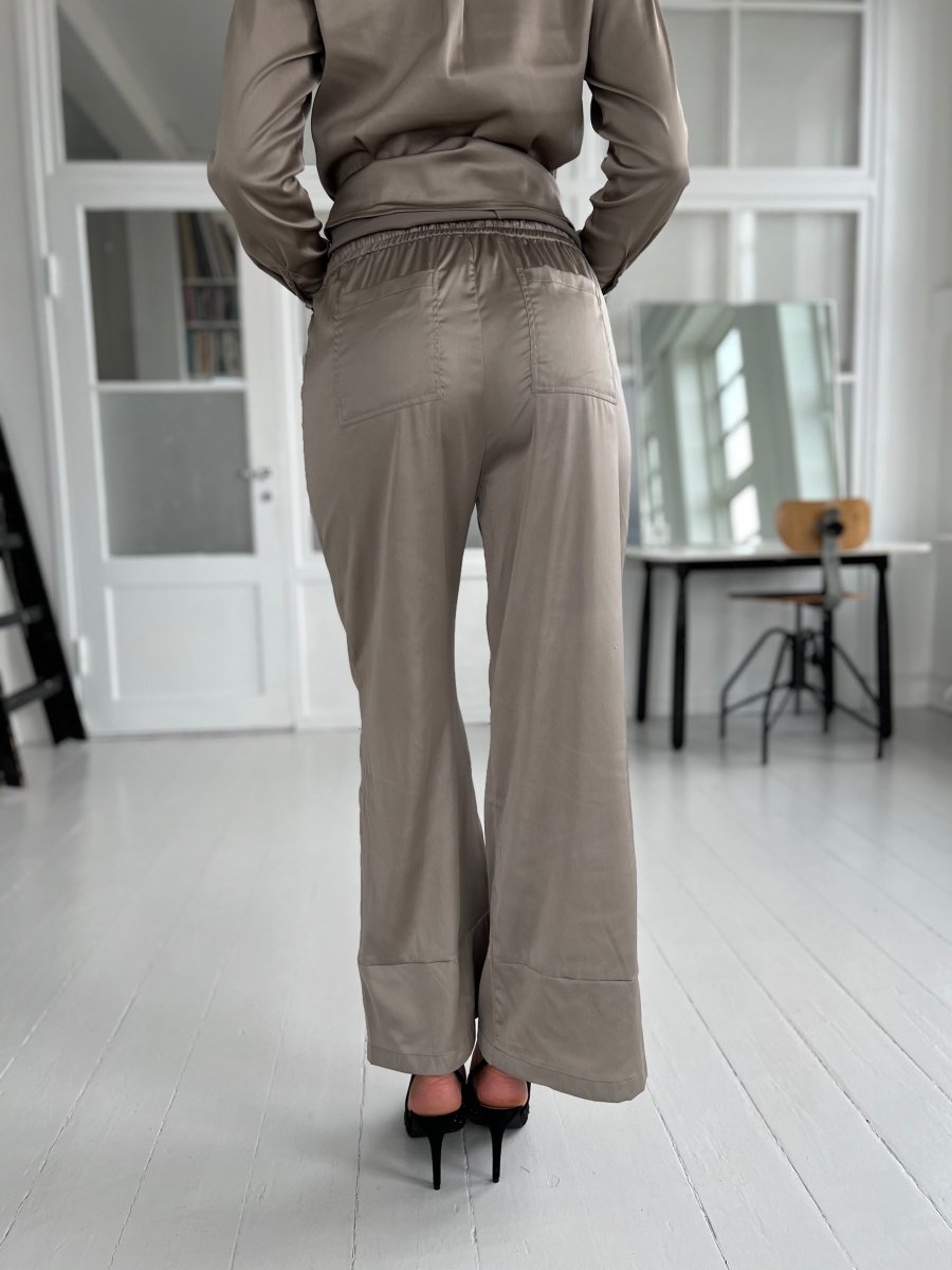 Gaspar Honolulu grey satin pants - Aaberg DK