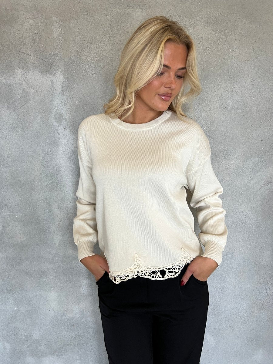 May beige knit - Aaberg DK