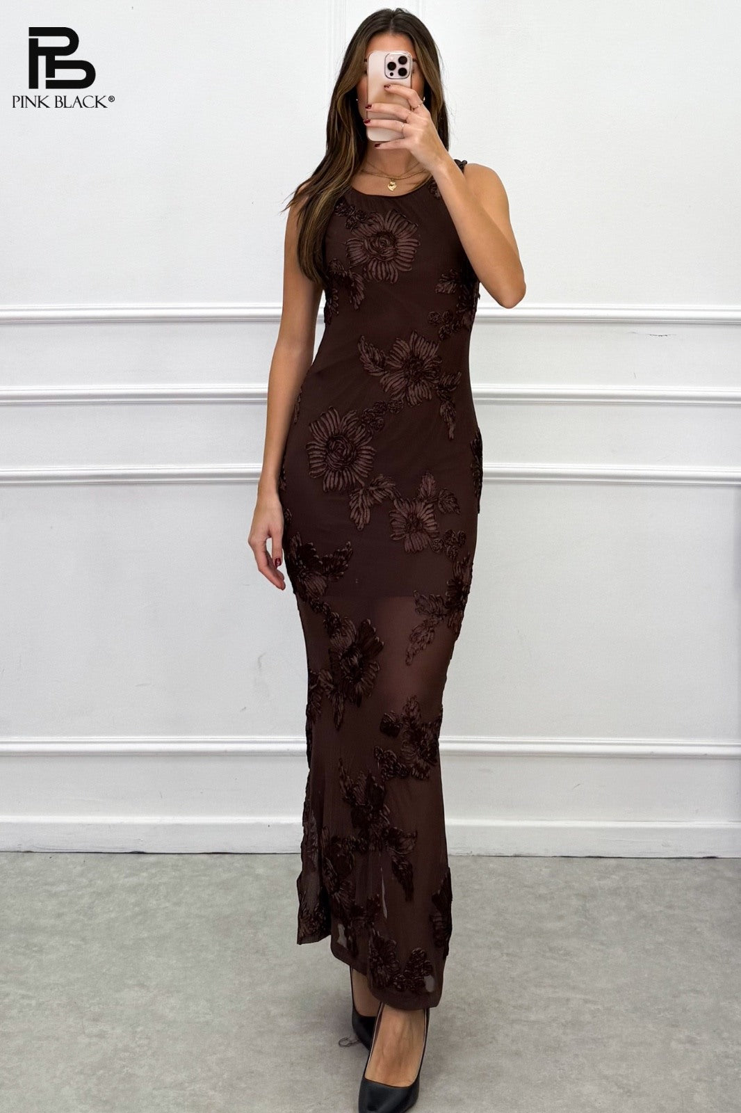 Yita dark brown dress fra webshoppen Aaberg Copenhagen