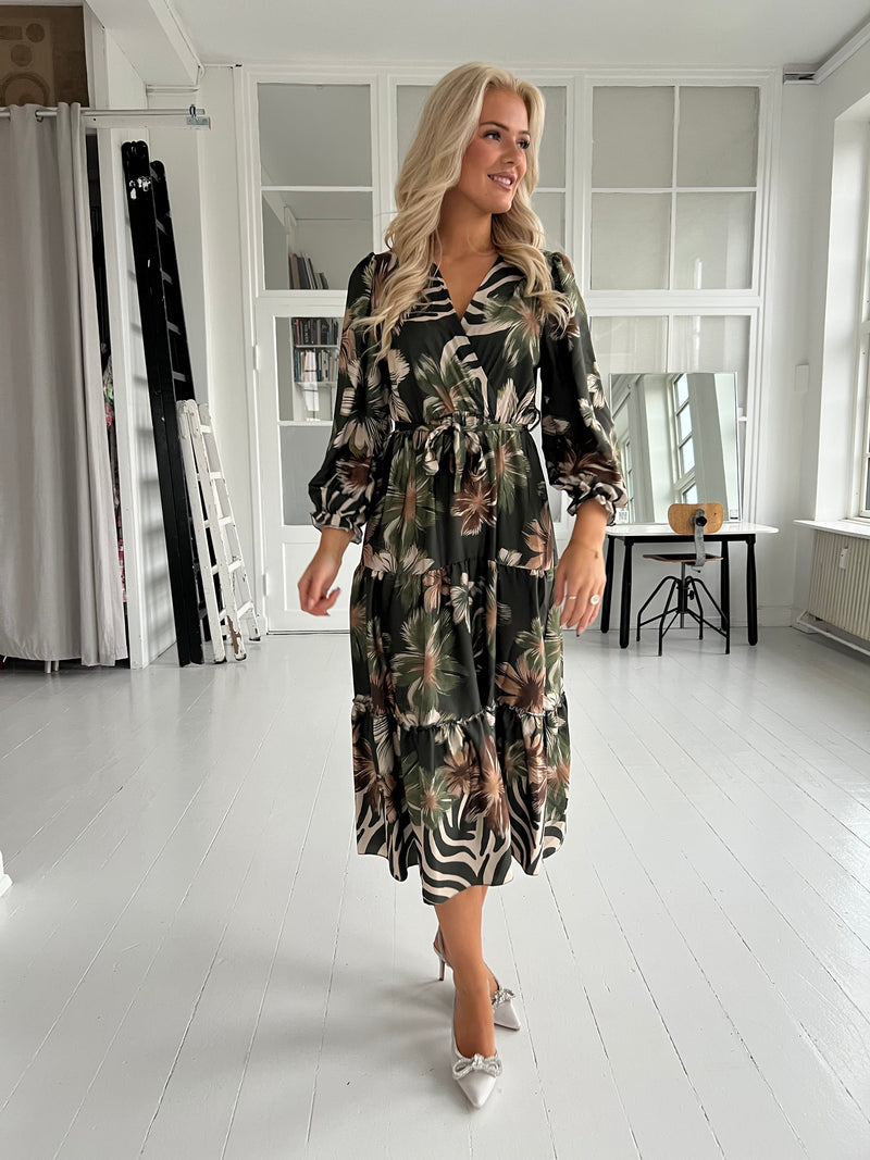 Bianca green flower dress-kjole-Aaberg Copenhagen