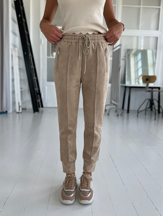 LM beige nubuck pants