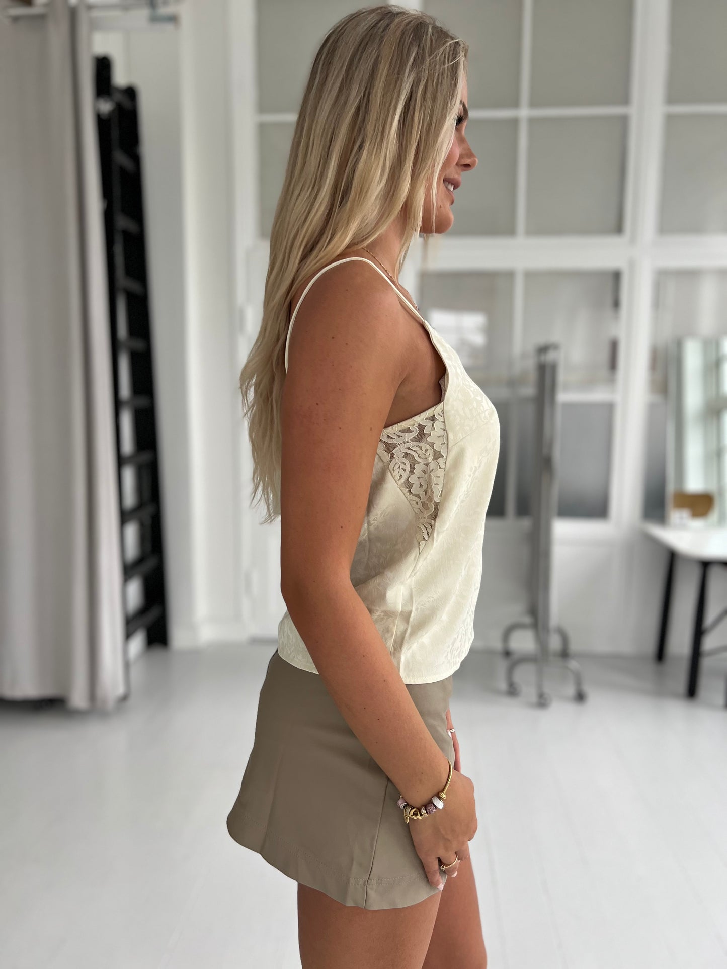 Lovie and Co beige top ( 4578)