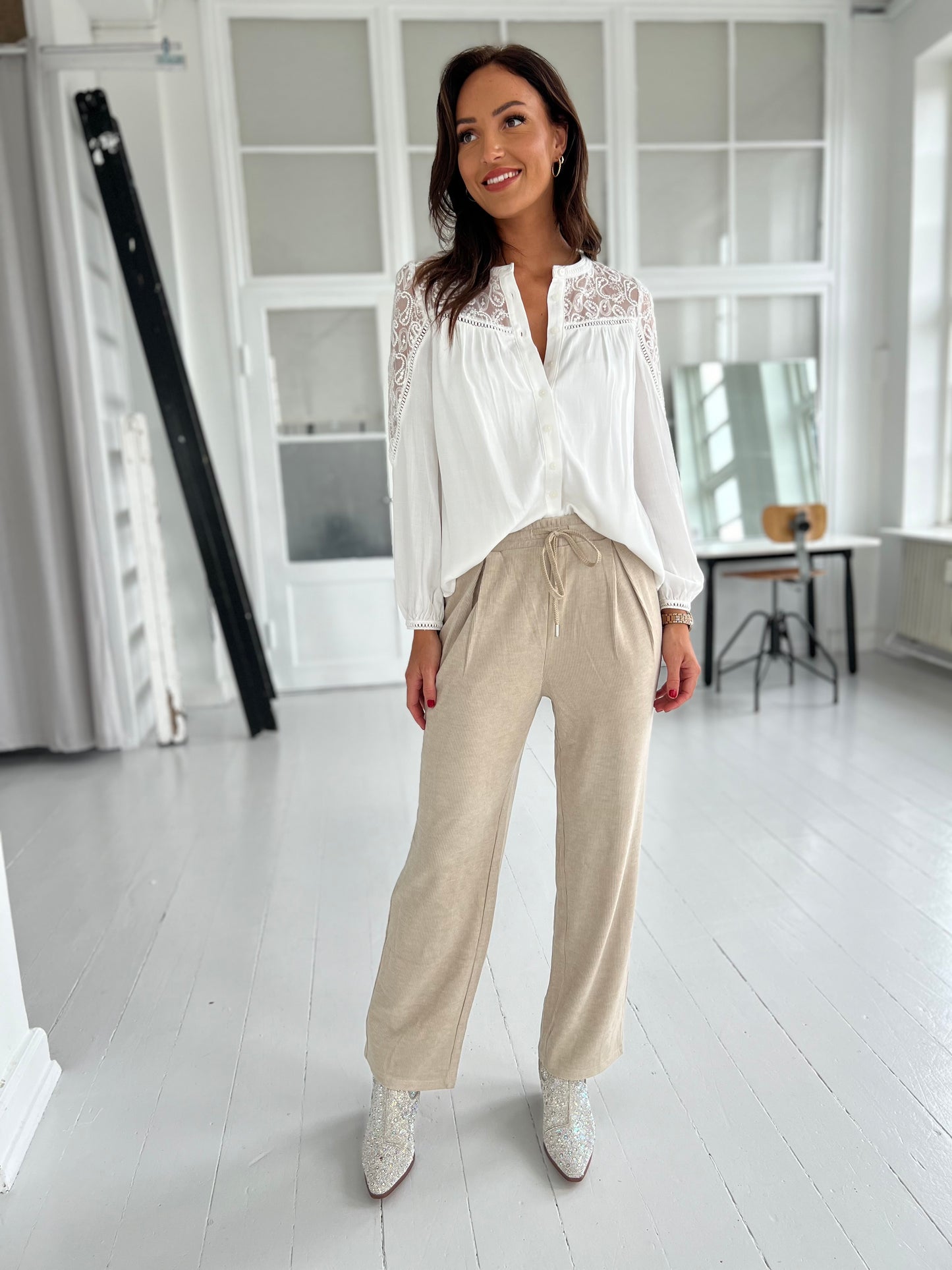 Lamiar beige pants