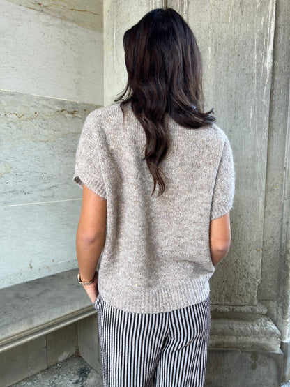 Majolica taupe knit vest (5306)