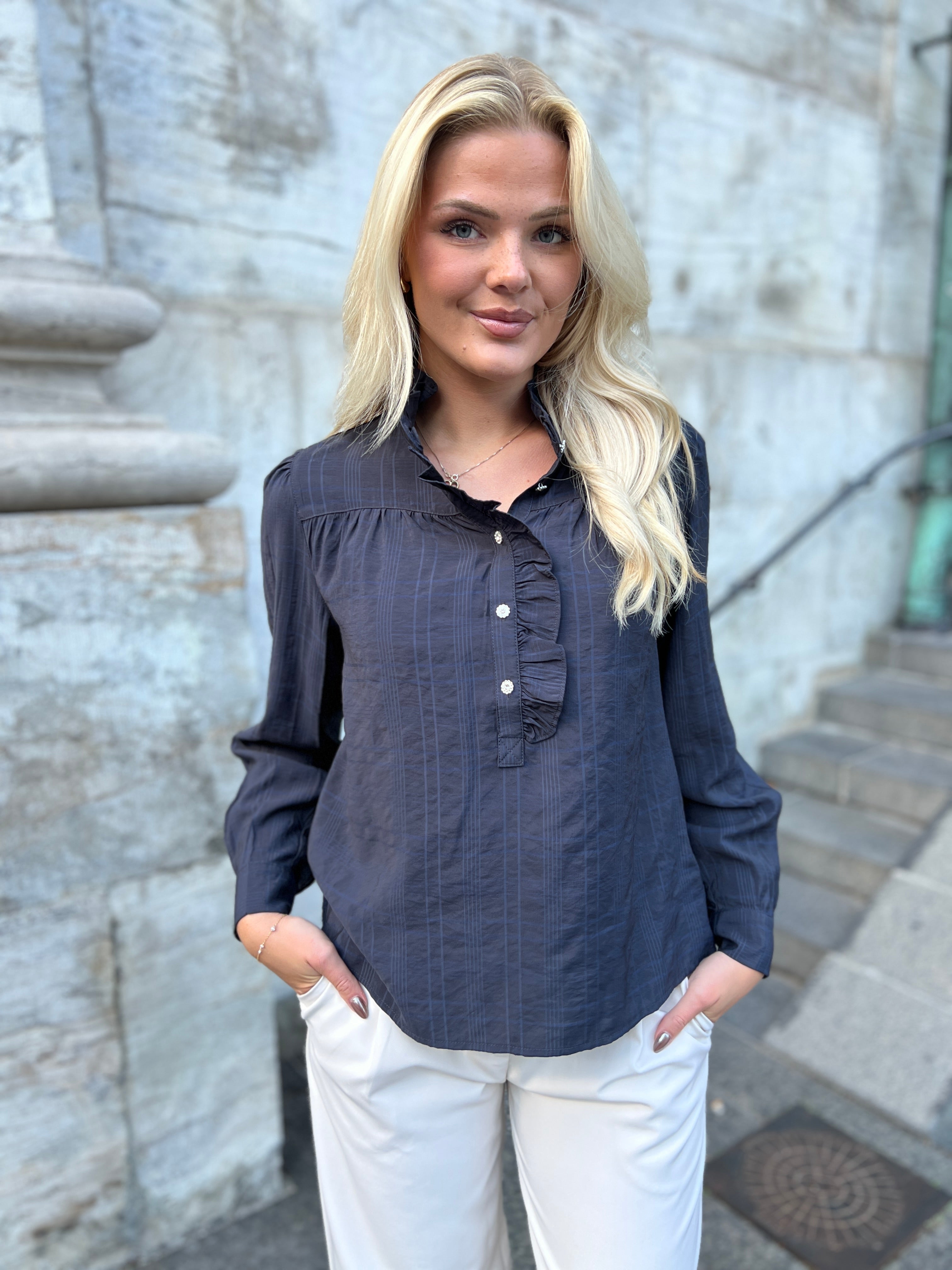 Continue - Skjorte - Ariana Navy blue