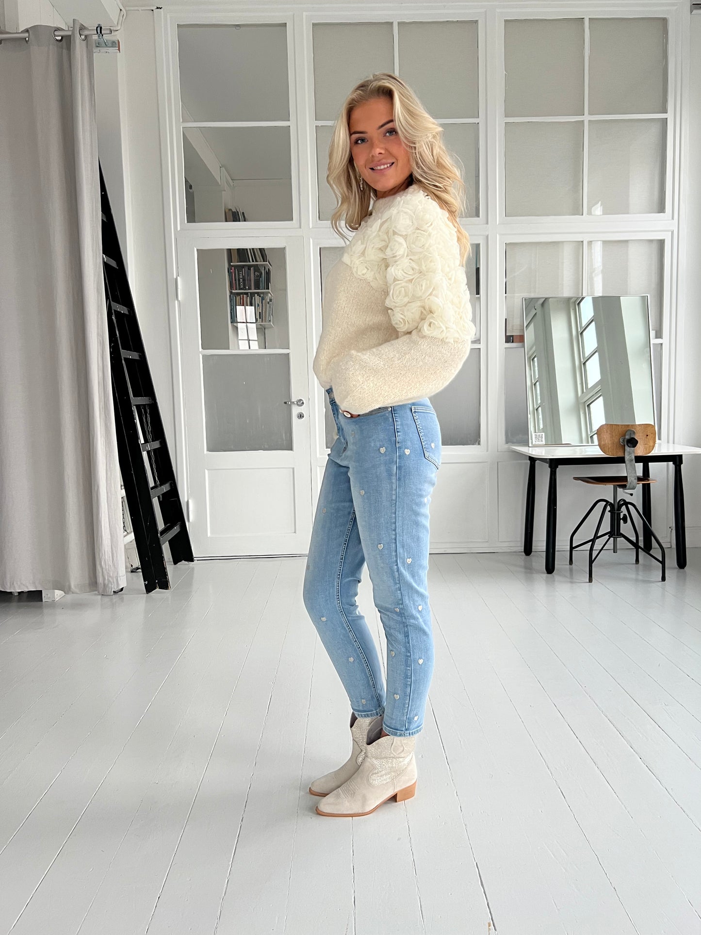 Fleur beige knit (303) fra webshoppen Aaberg Copenhagen