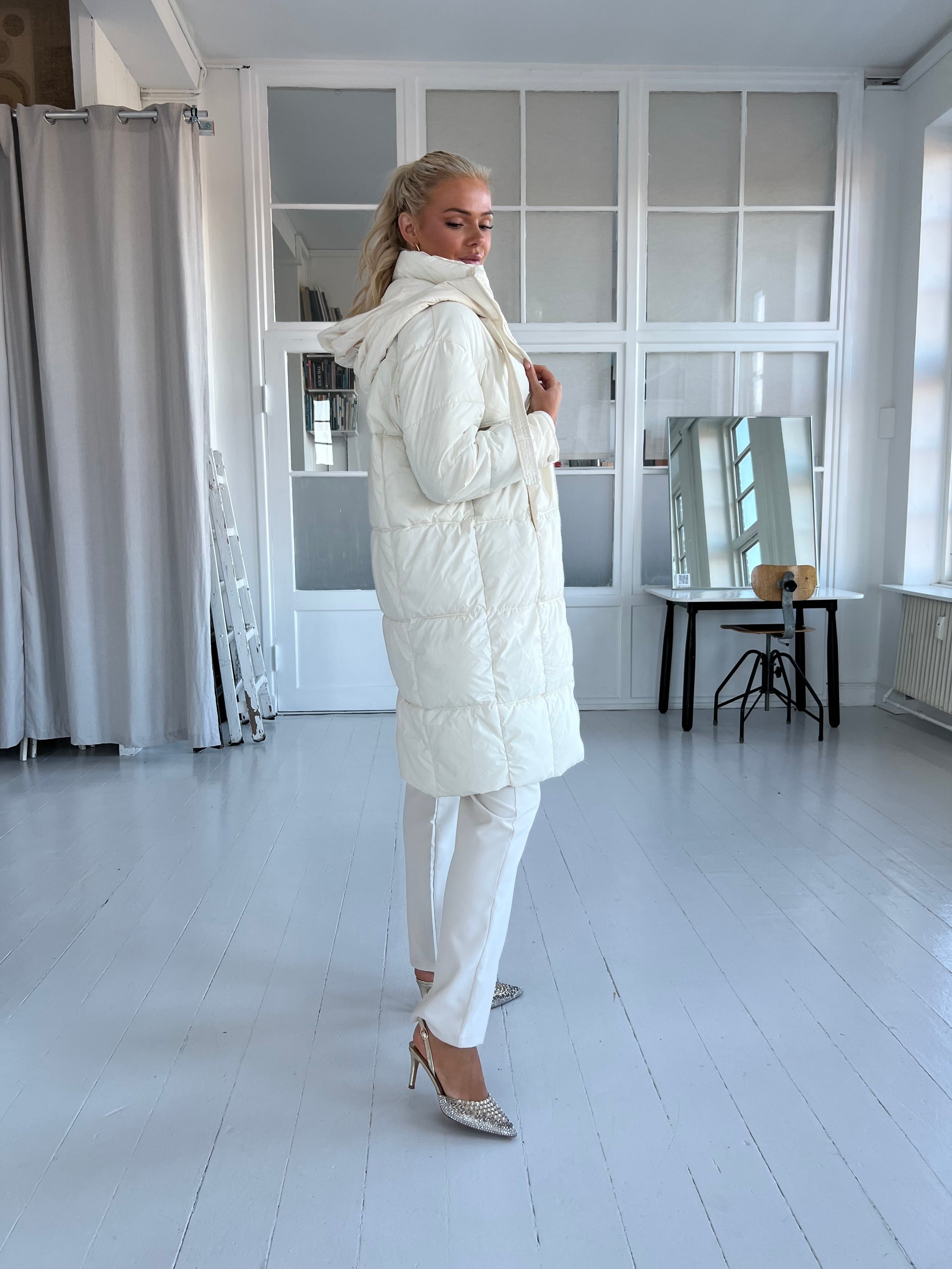 Azaka off white jacket (0084)-jakke-Aaberg Copenhagen