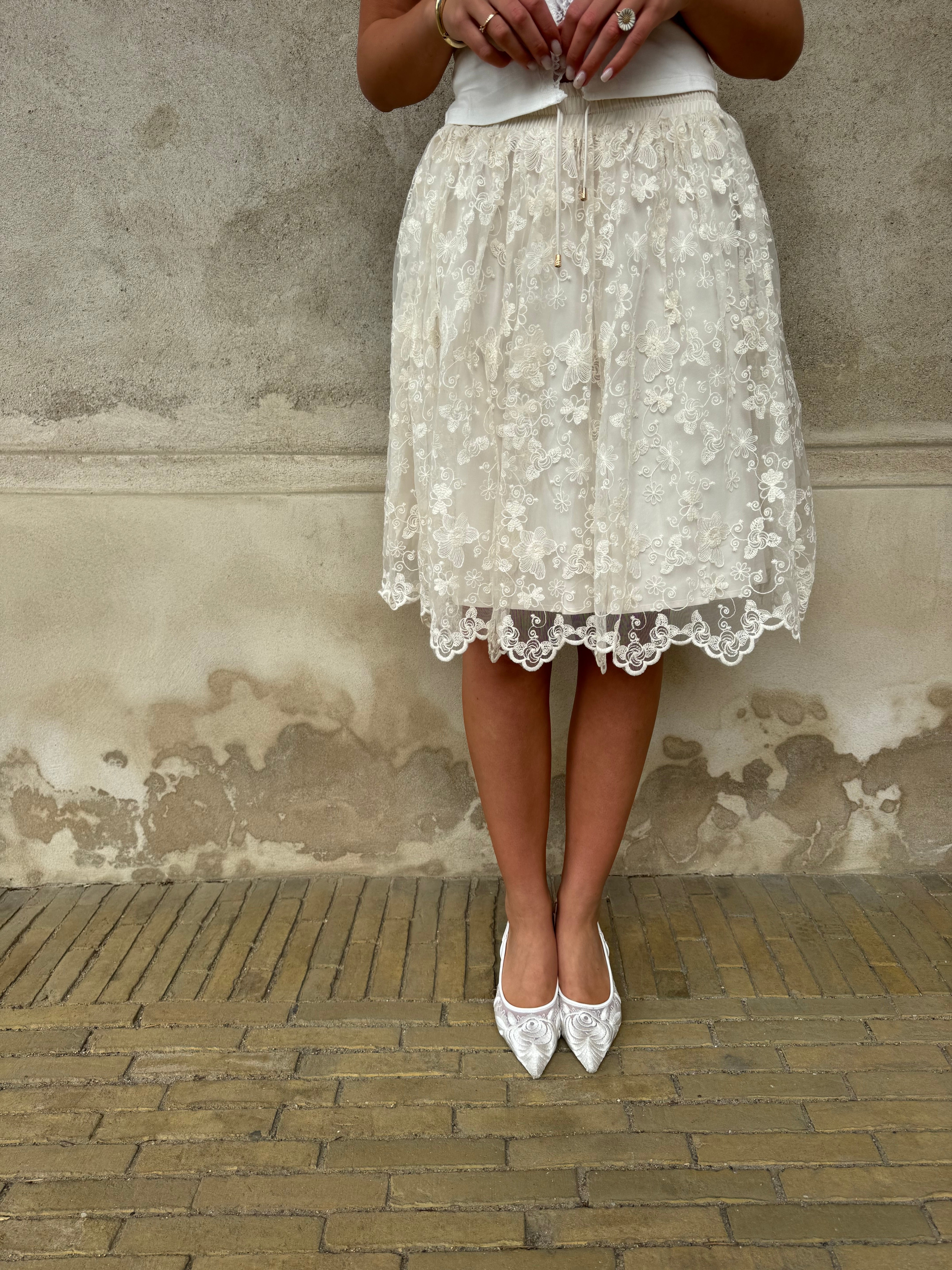 Azaka beige boho lace skirt fra webshoppen Aaberg Copenhagen
