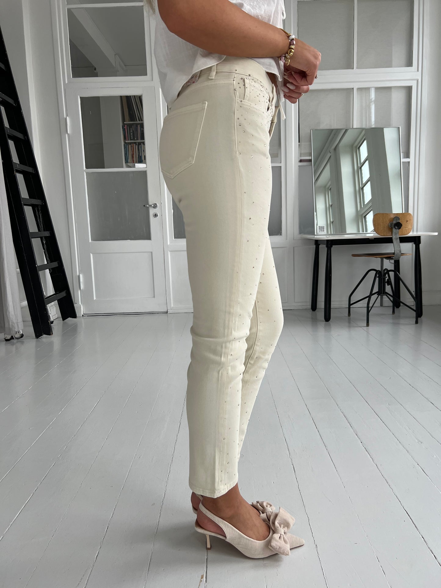 Carla beige rhinestone jeans (3741)