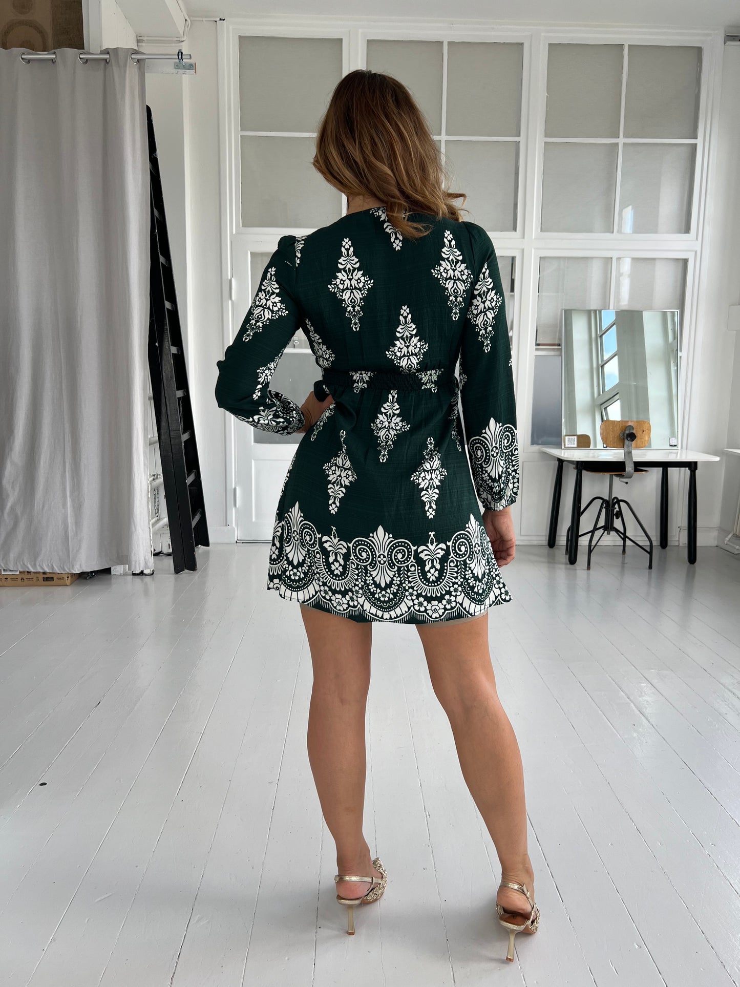 Majolica green dress (9149)