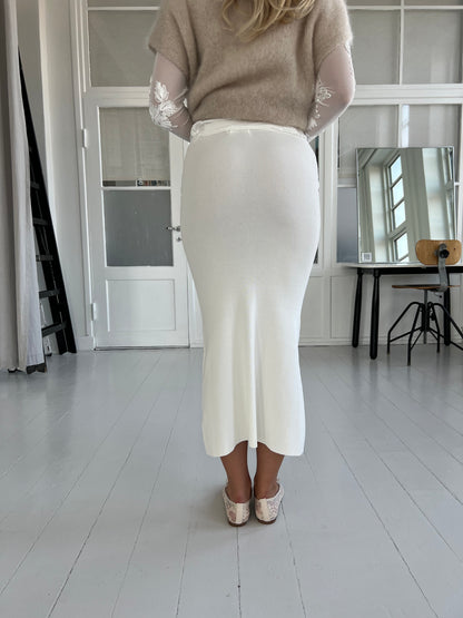 Rosie white knit skirt (26)