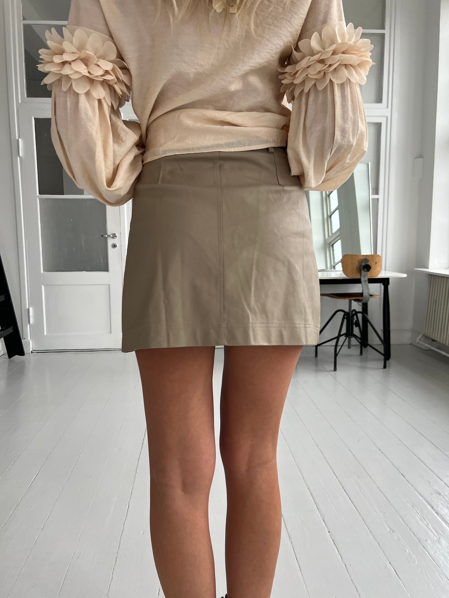 Azaka taupe shorts skirt (5524)