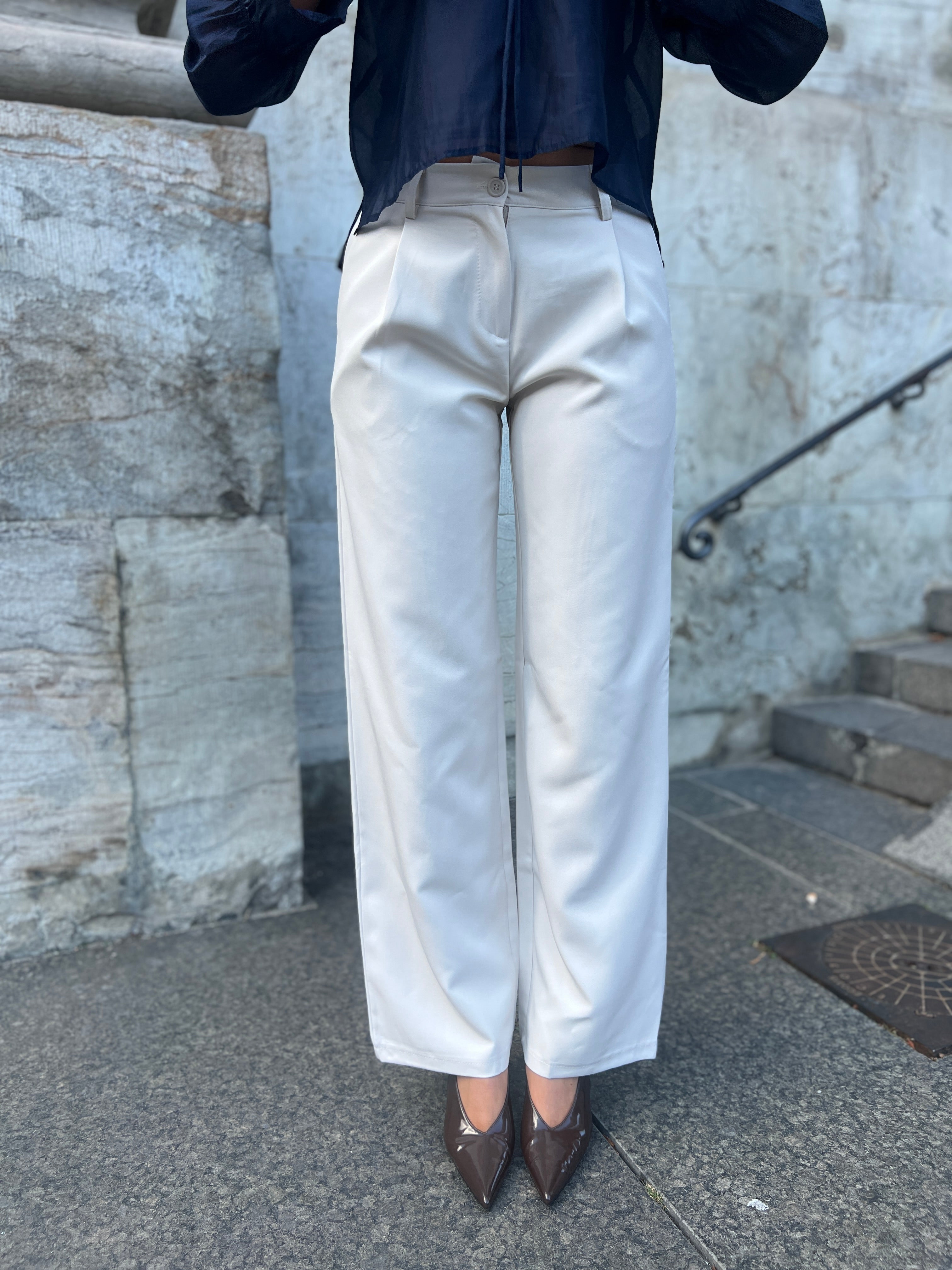 Eight Luxe creme pants - Åberg Copenhagen 