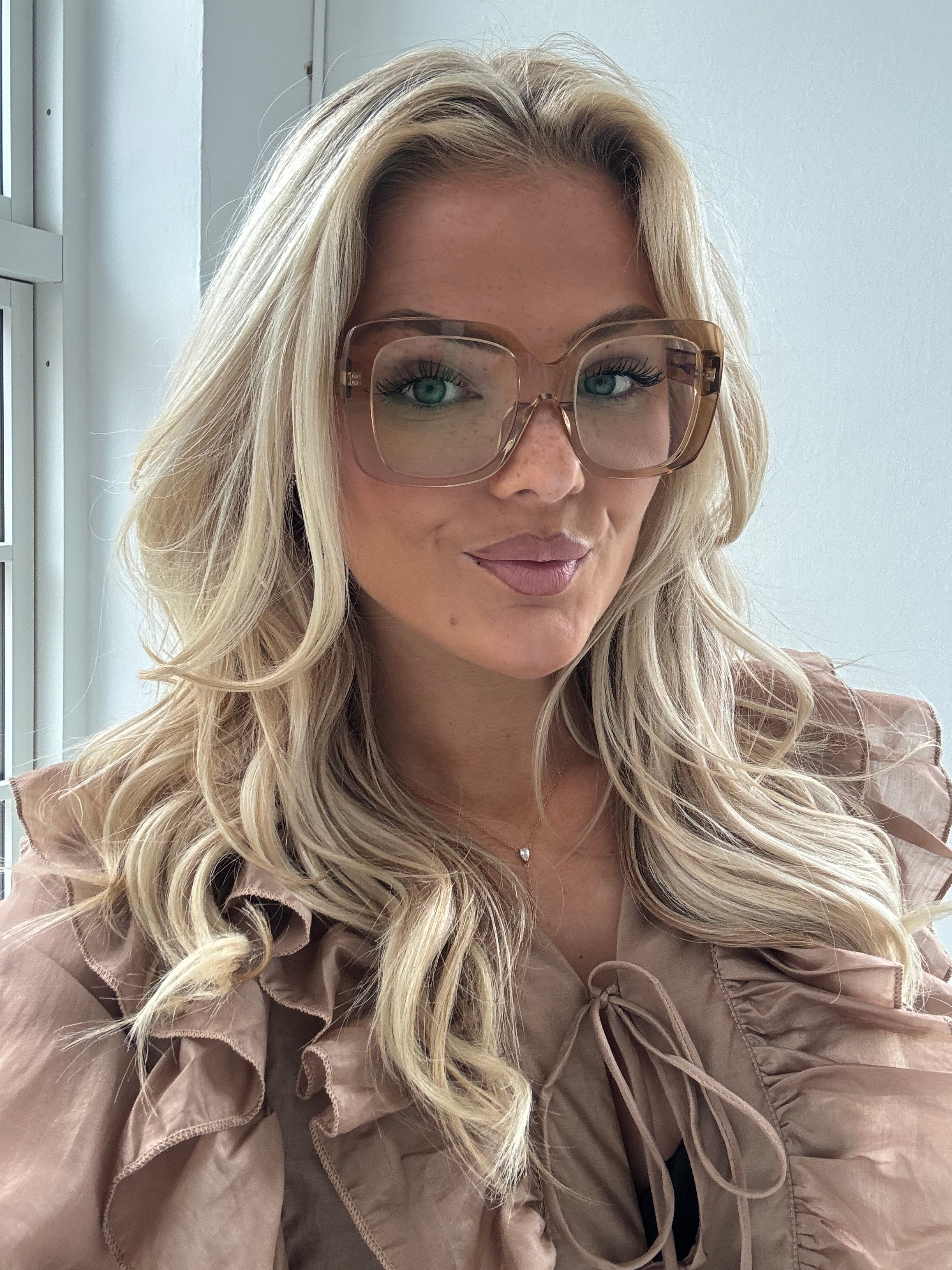 Mio Caramel readers fra webshoppen Aaberg Copenhagen