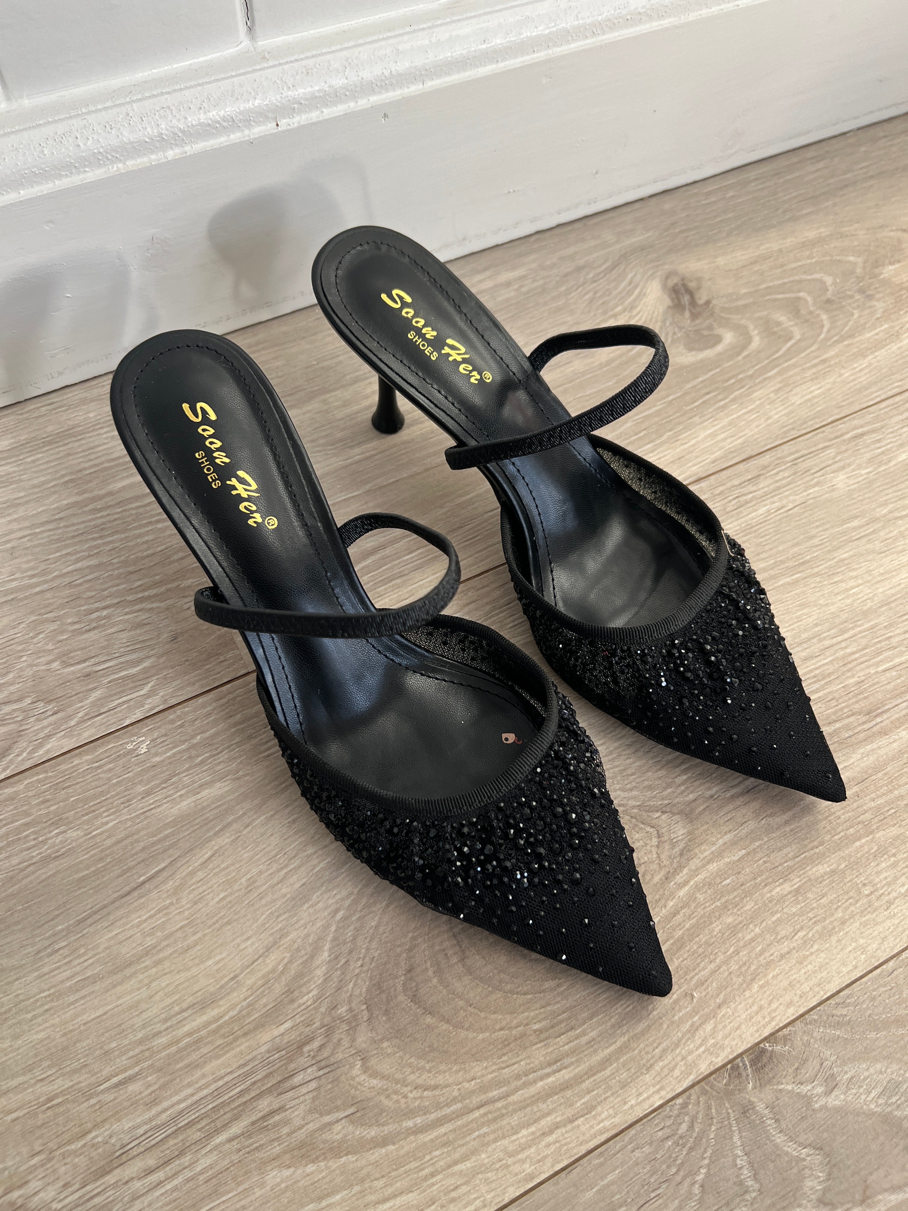 Divine black slingback heel