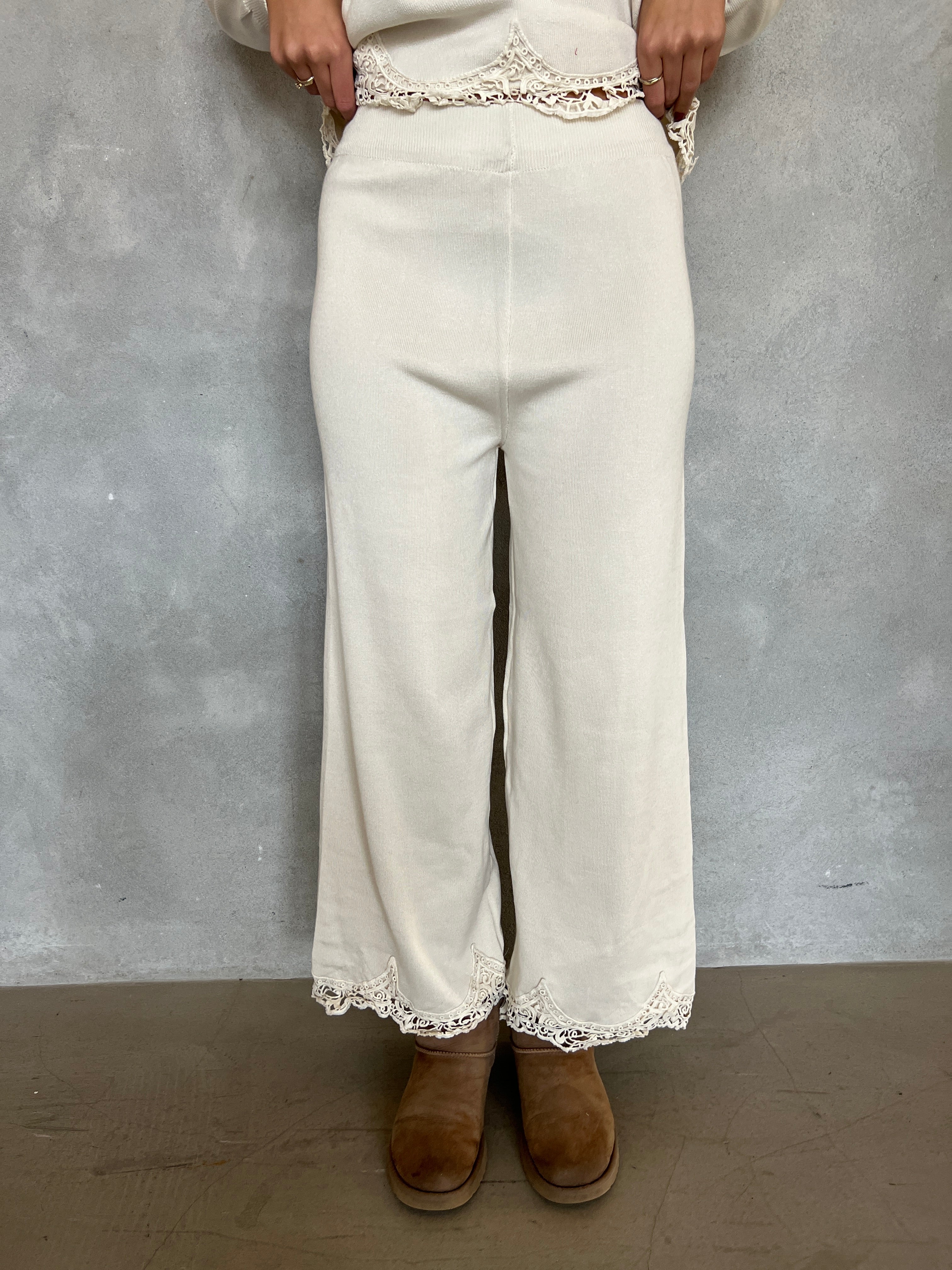 May beige knit pants