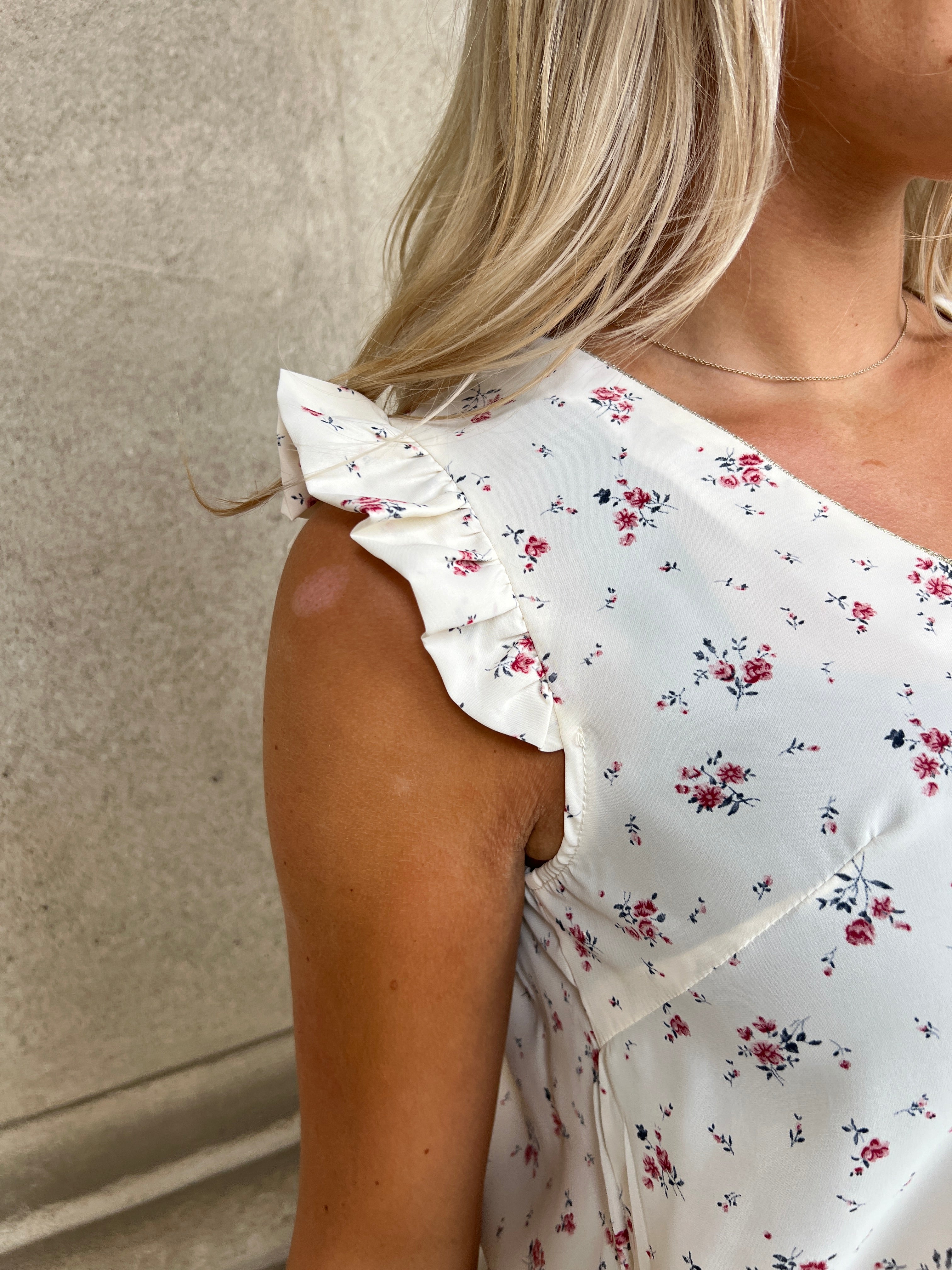 Emma Ella flower top