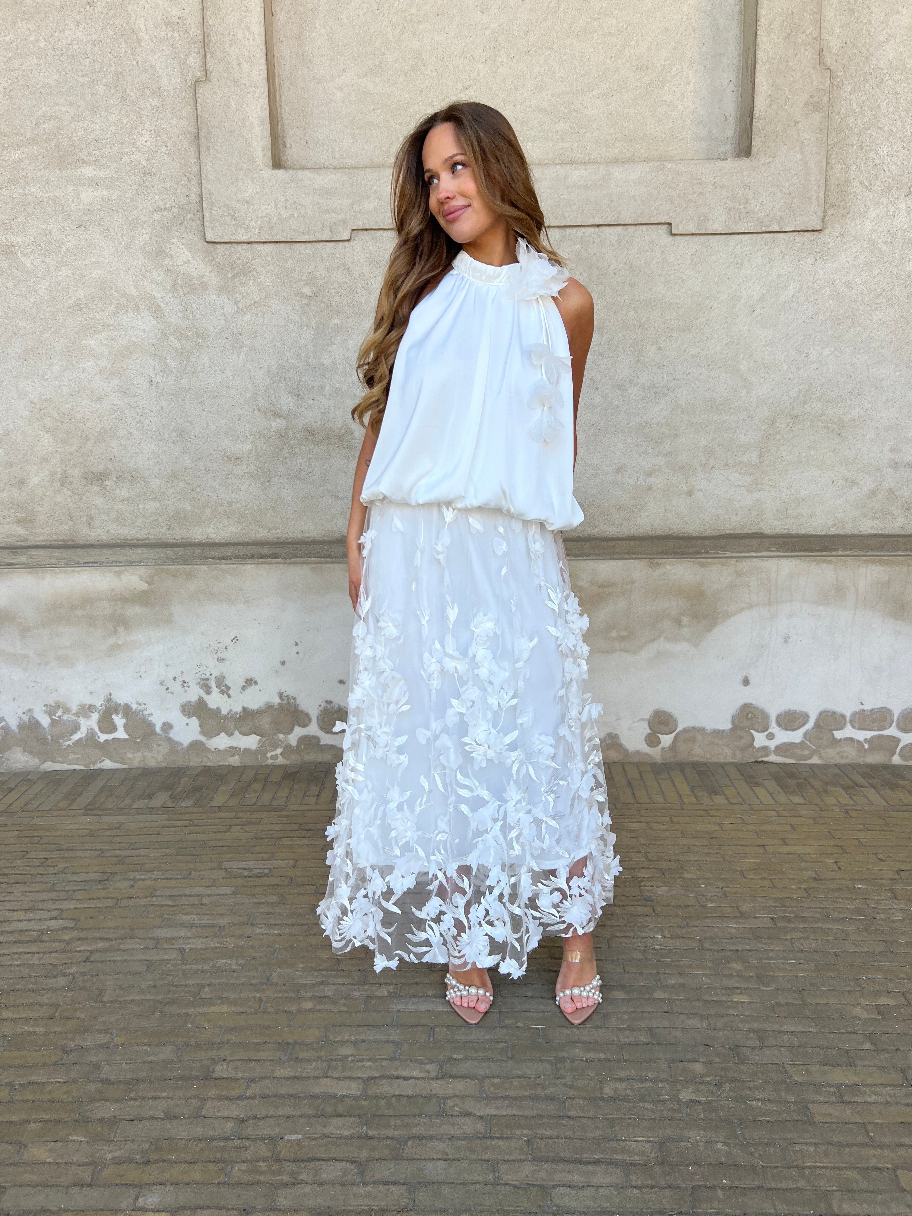 Elli white blossom skirt fra webshoppen Aaberg Copenhagen