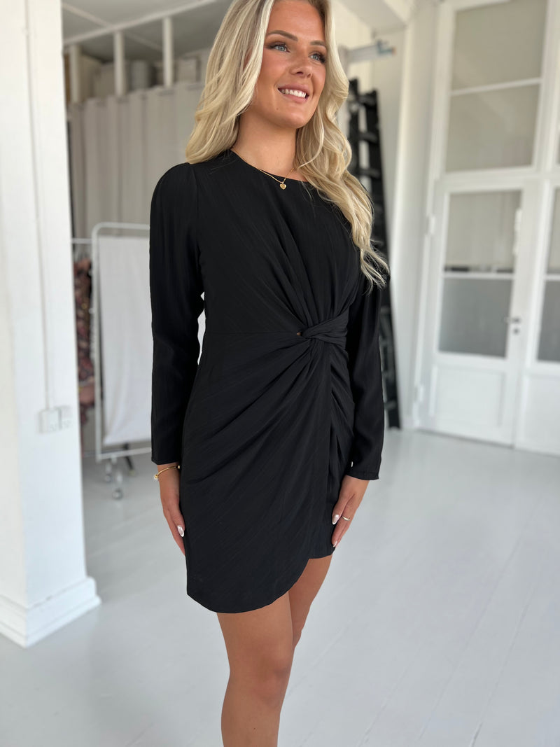 Lovie and Co black dress (4570D)-kjole-Aaberg Copenhagen