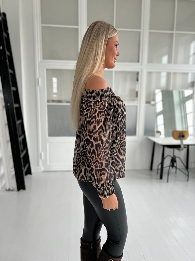 Lamiar leopard blouse